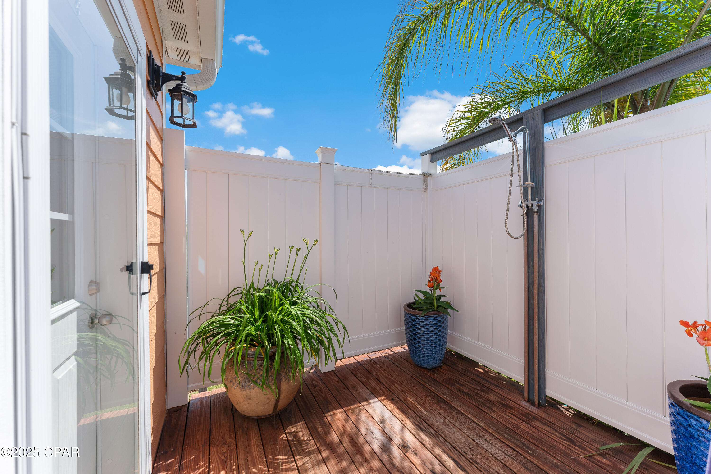 Image 41 For 418 California Drive