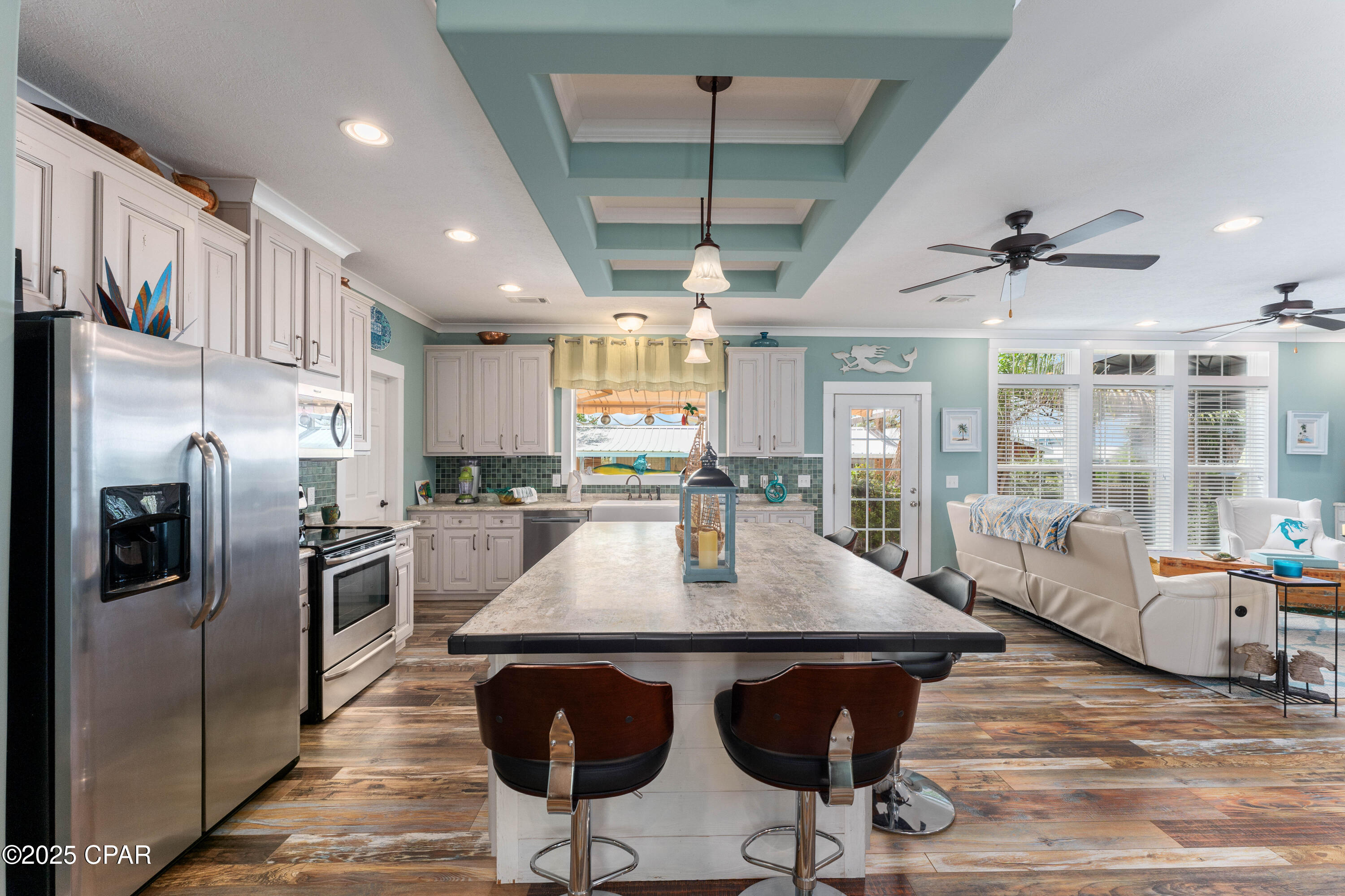 Image 57 For 418 California Drive