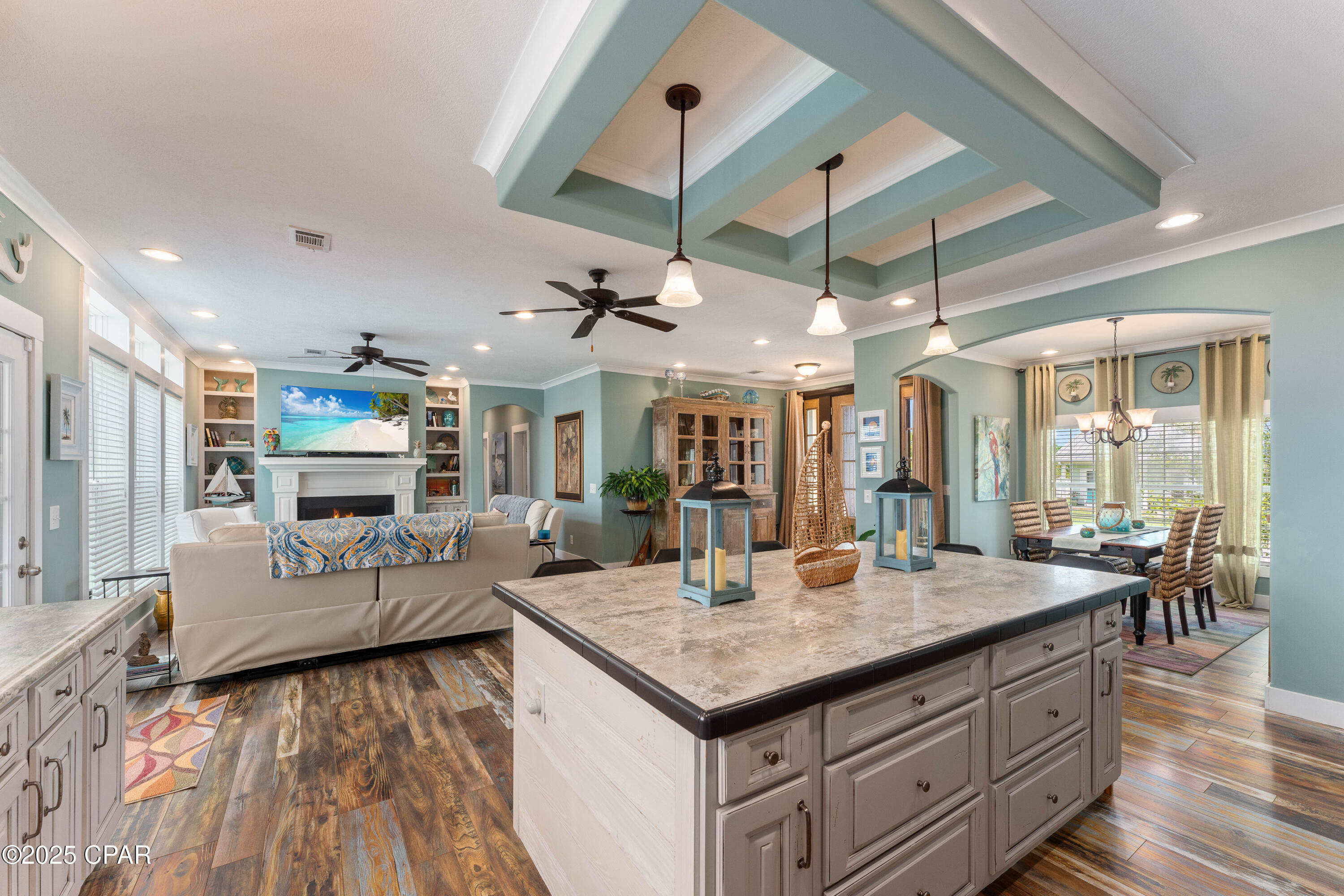 Image 61 For 418 California Drive