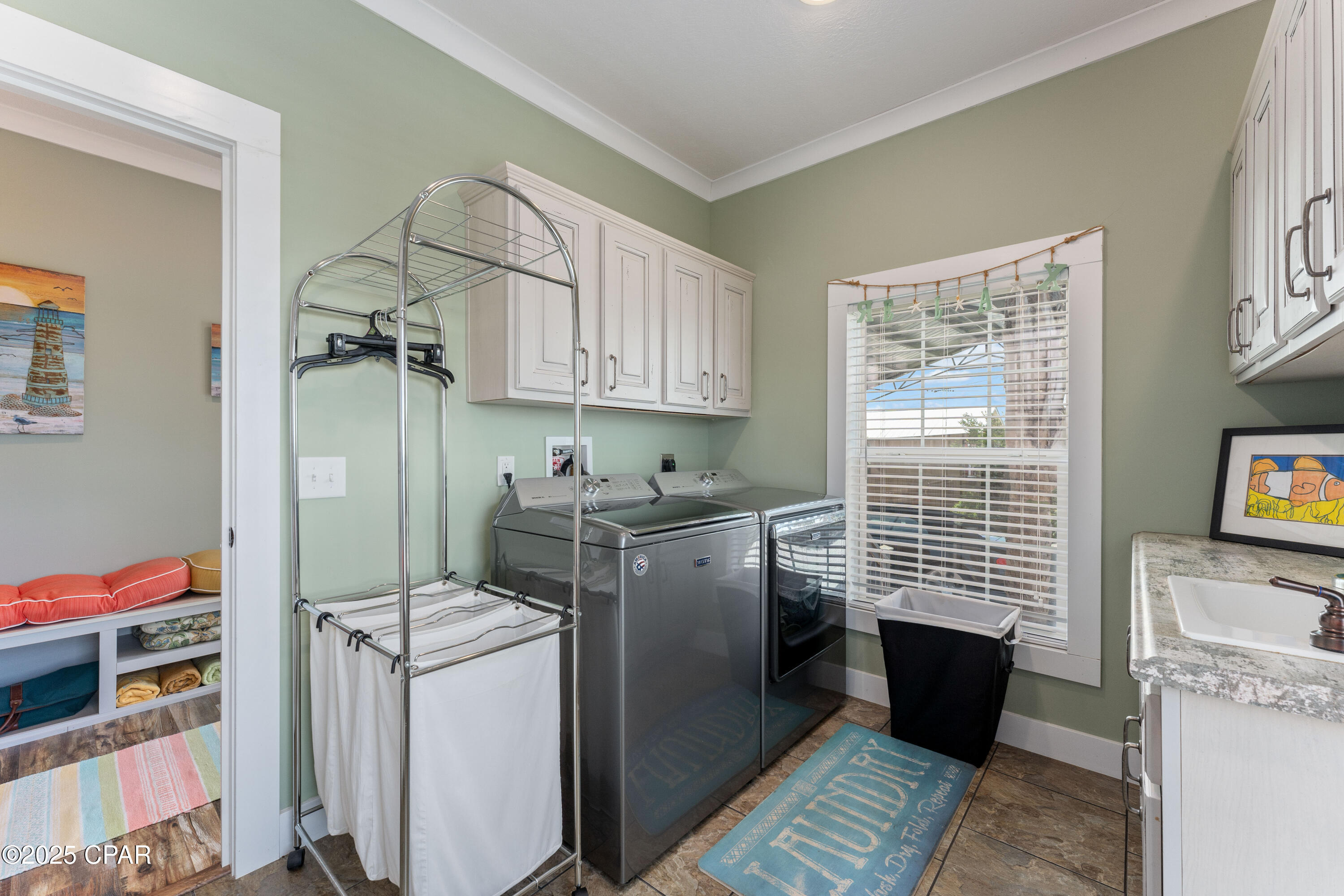 Image 82 For 418 California Drive