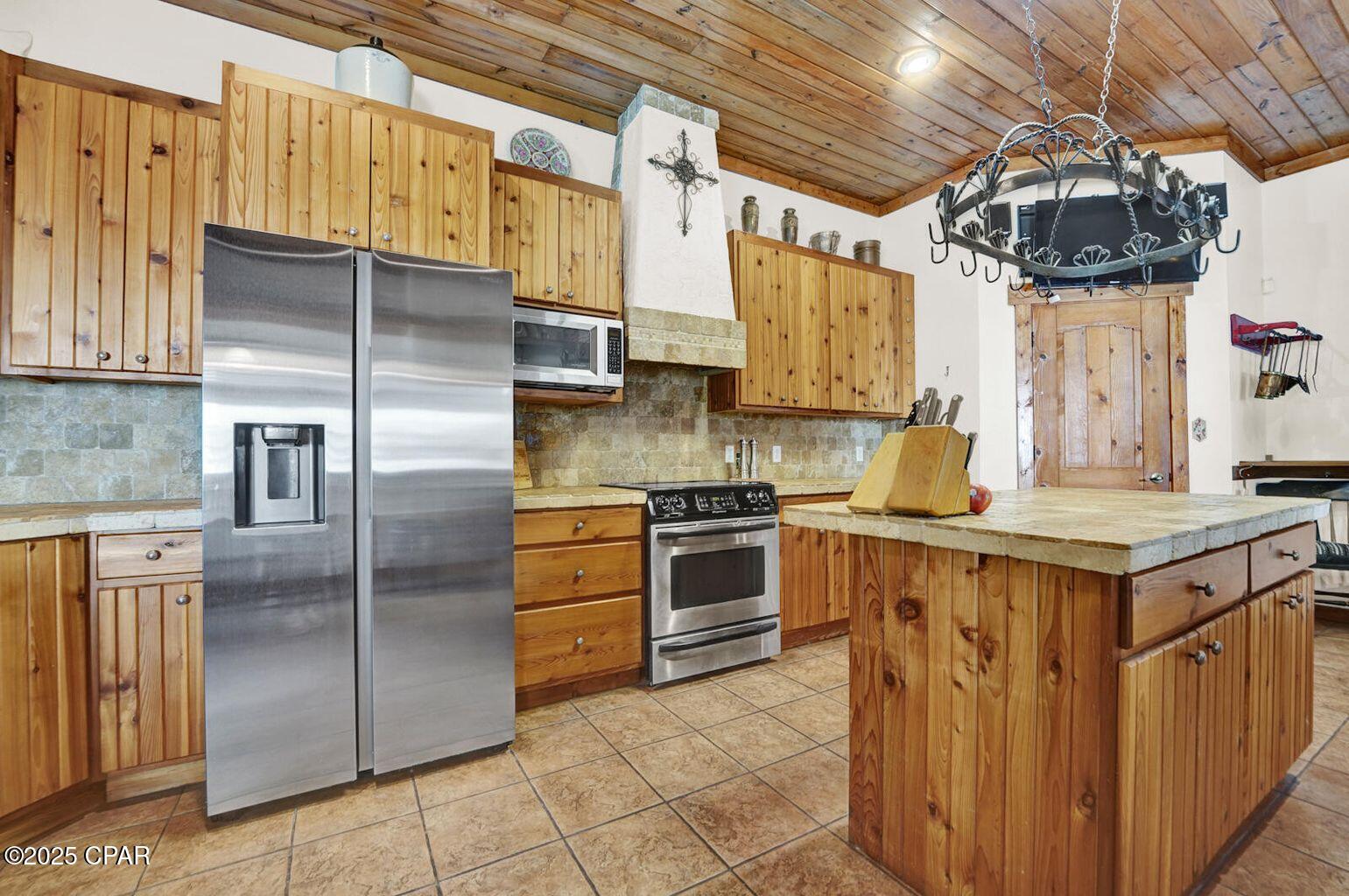 Image 14 For 35 Blue Bayou Drive