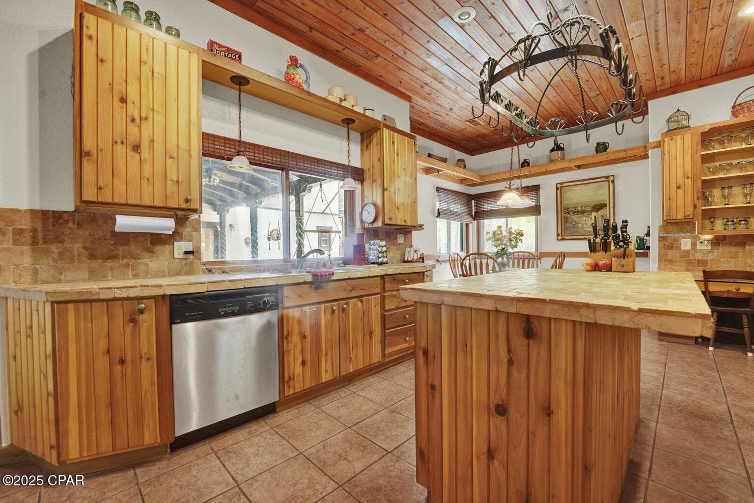 Image 16 For 35 Blue Bayou Drive