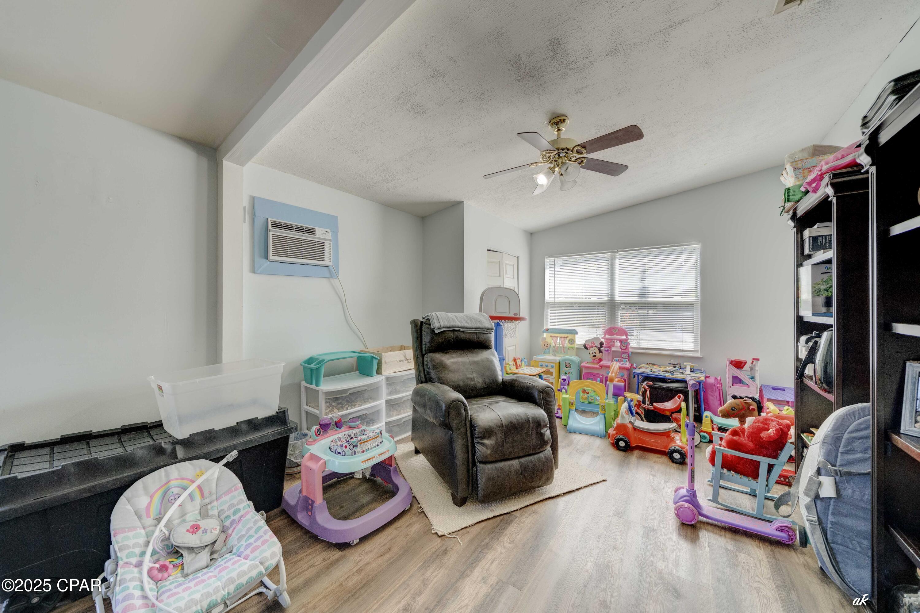 Image 21 For 308 Dogwood Street