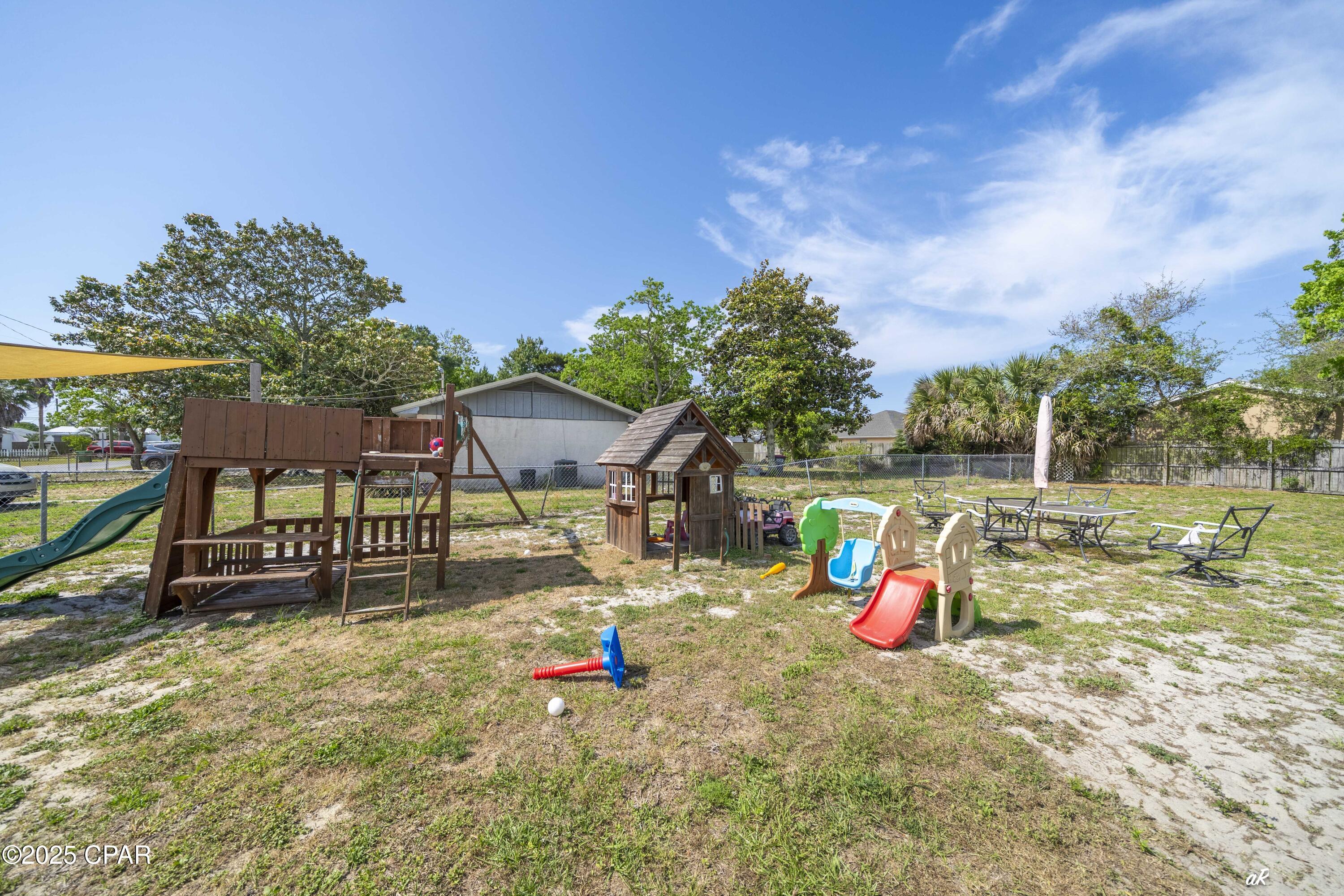 Image 27 For 308 Dogwood Street