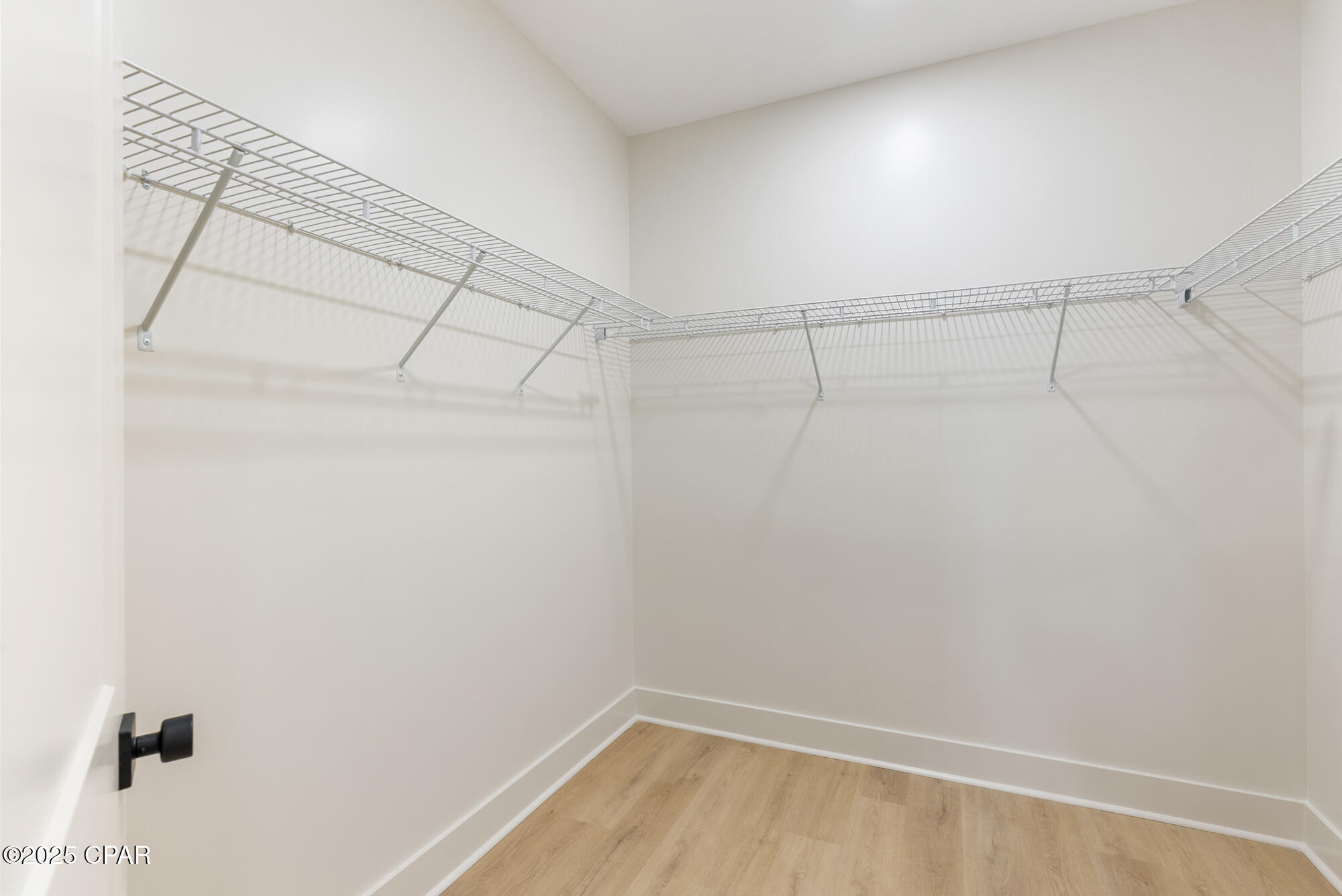 Image 21 For 2010 Norwood Place