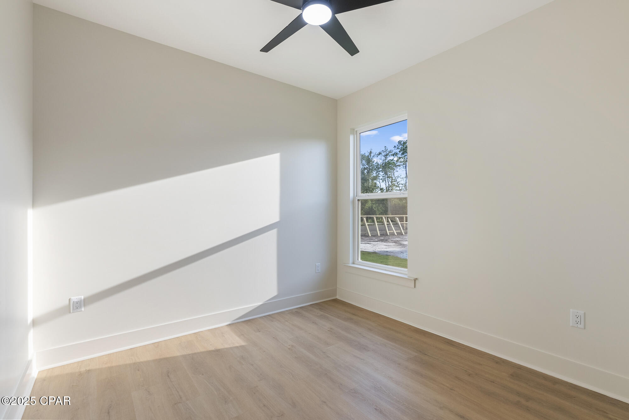 Image 26 For 2010 Norwood Place