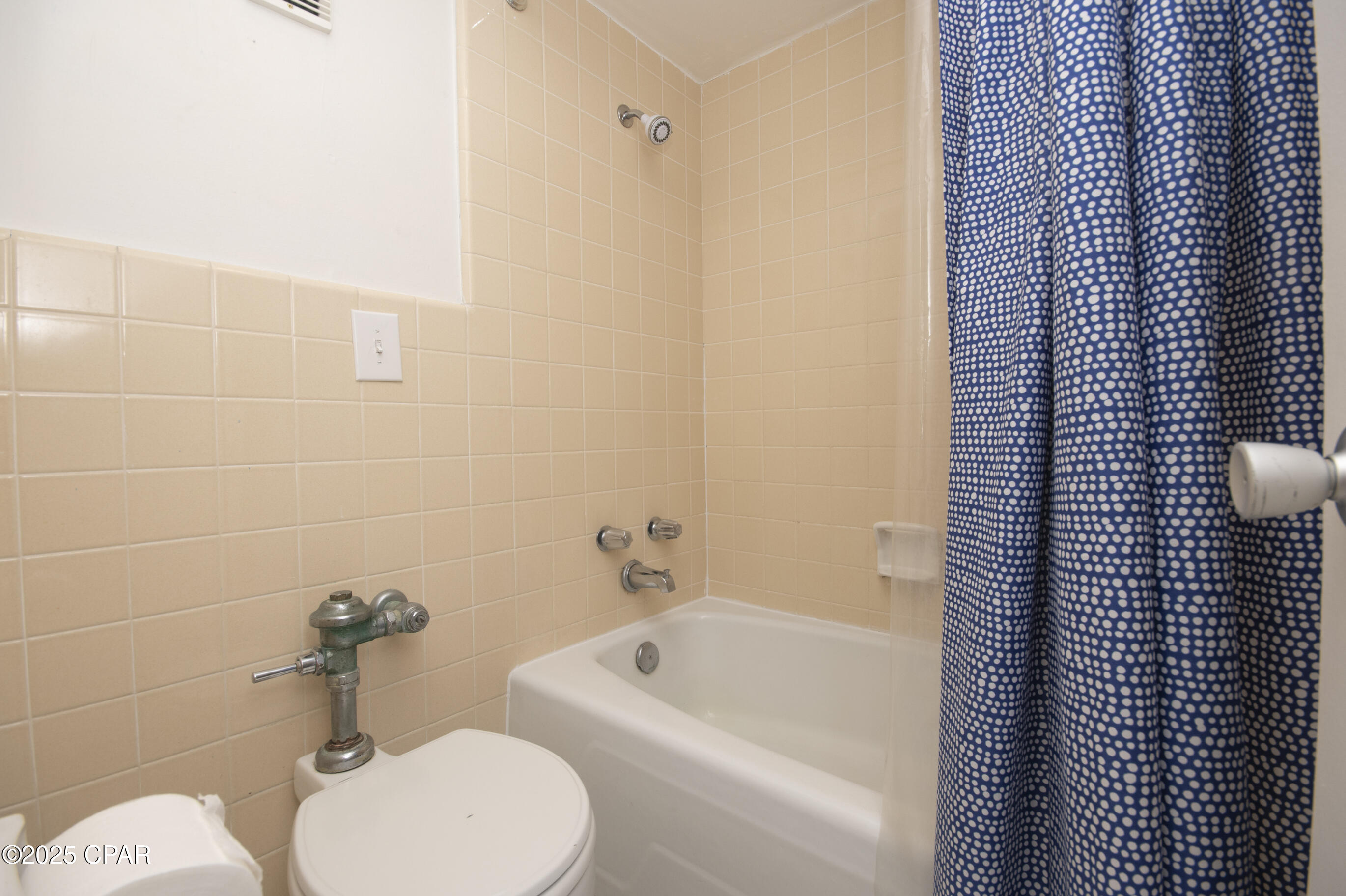 Image 20 For 14401 Front Beach Rd Road 206