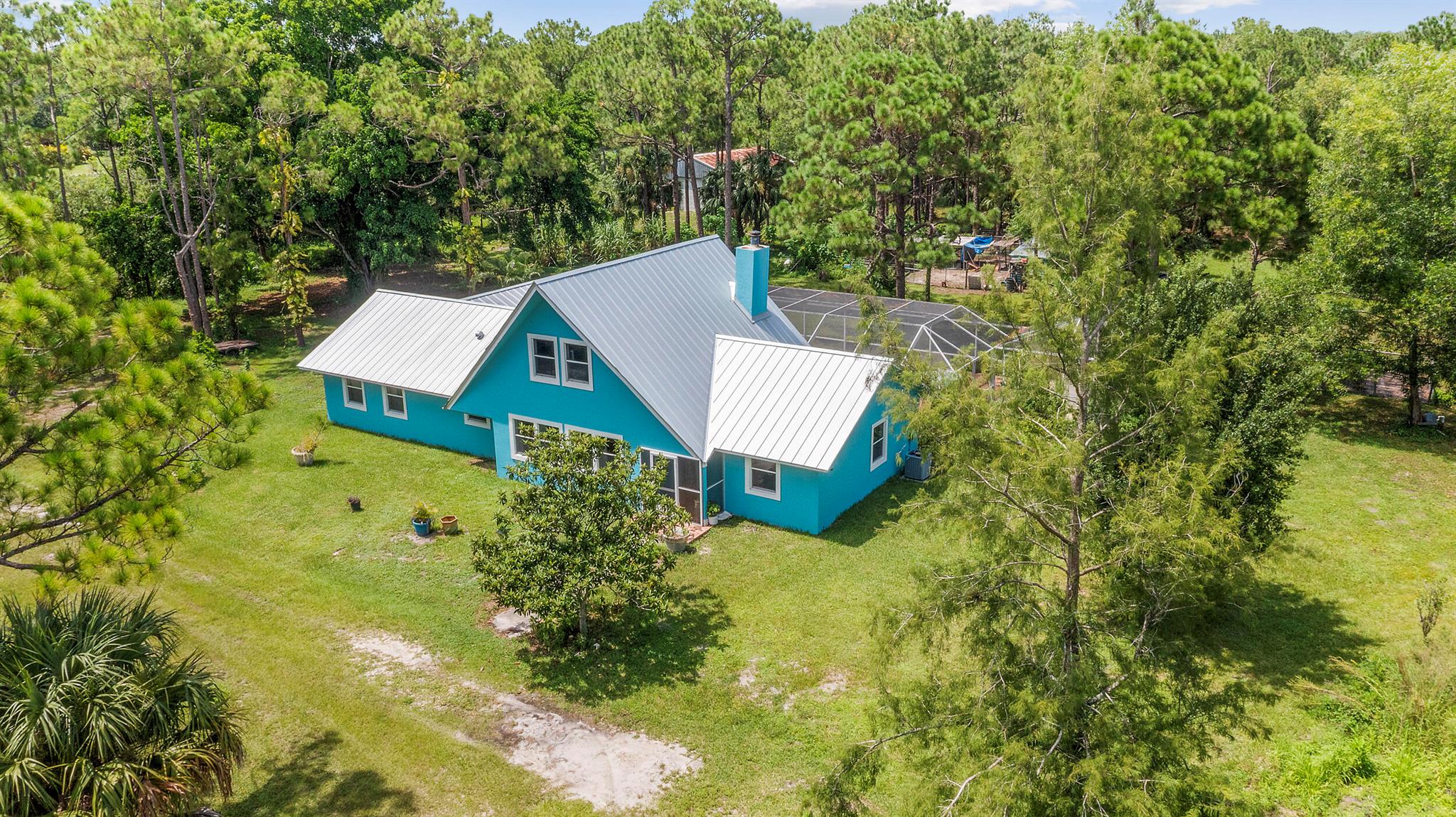 Homes for sale in Fellsmere, FL | 12450 77Th Street, Fellsmere, FL 32948 | MLS# R11113605