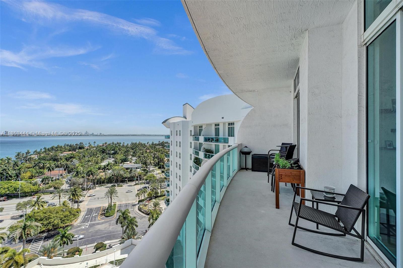7900 Harbor Island Dr #PH15, North Bay Village FL 33141