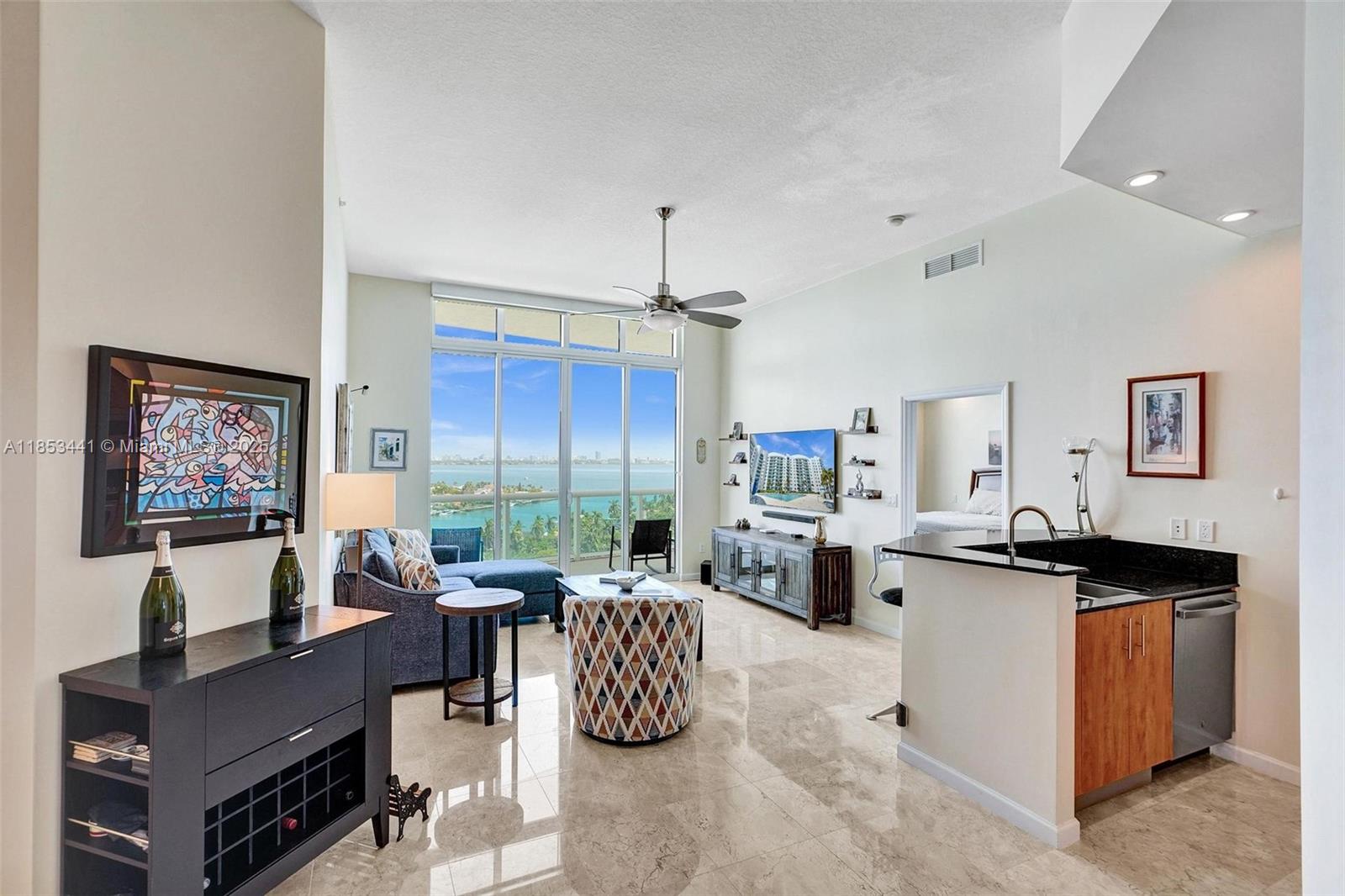 7900 Harbor Island Dr #PH15, North Bay Village FL 33141