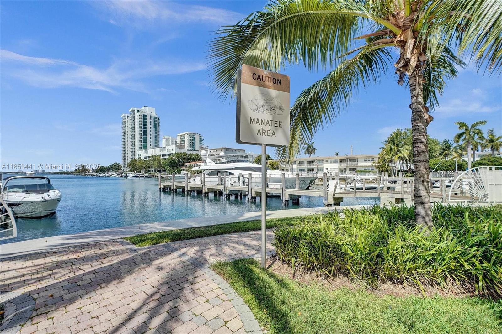 7900 Harbor Island Dr #PH15, North Bay Village FL 33141