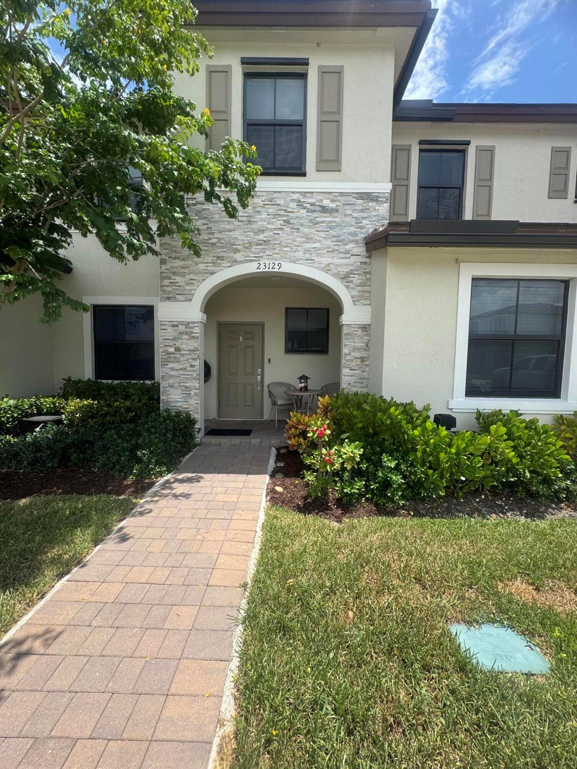 Homes for sale in Cutler Bay, FL | 23129 Sw 99 Street, Cutler Bay, FL 33190 | MLS# R11113657