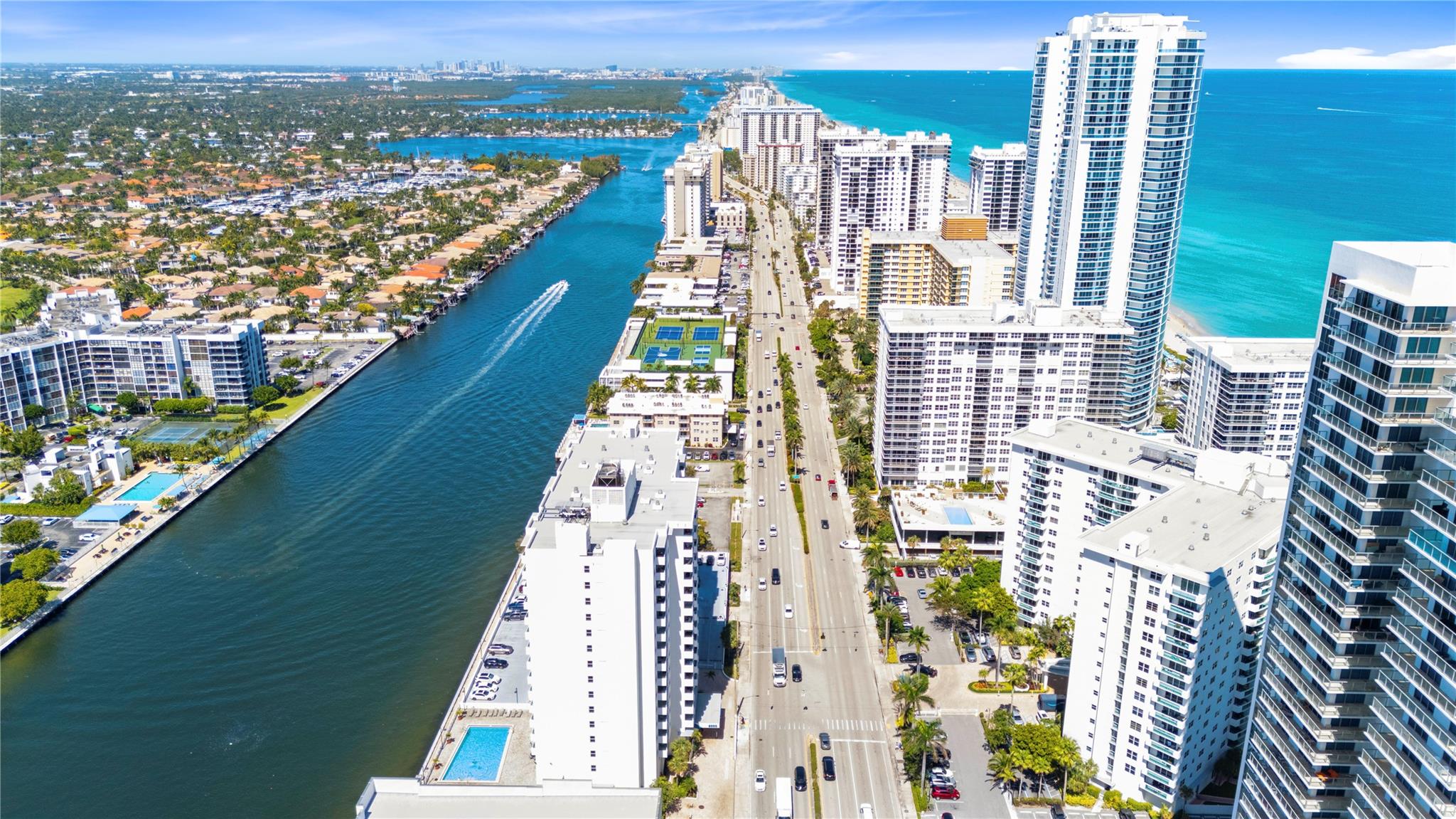 Homes for sale in Hollywood, FL | 3001 S Ocean Dr #333, Hollywood, FL 33019 | MLS# F10519243