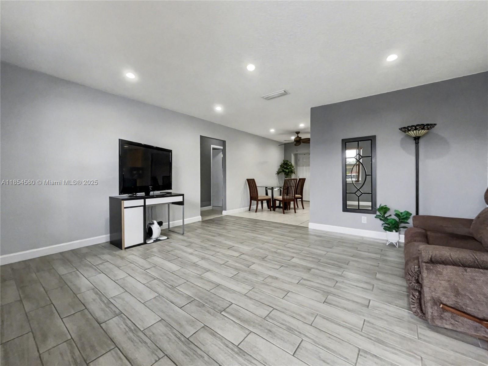 Paradise Gardens Sec 3