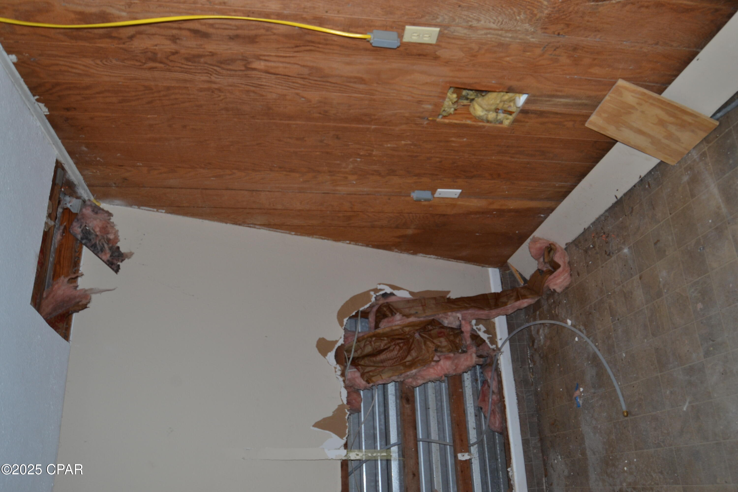 Image 10 For 6836 Davis Road