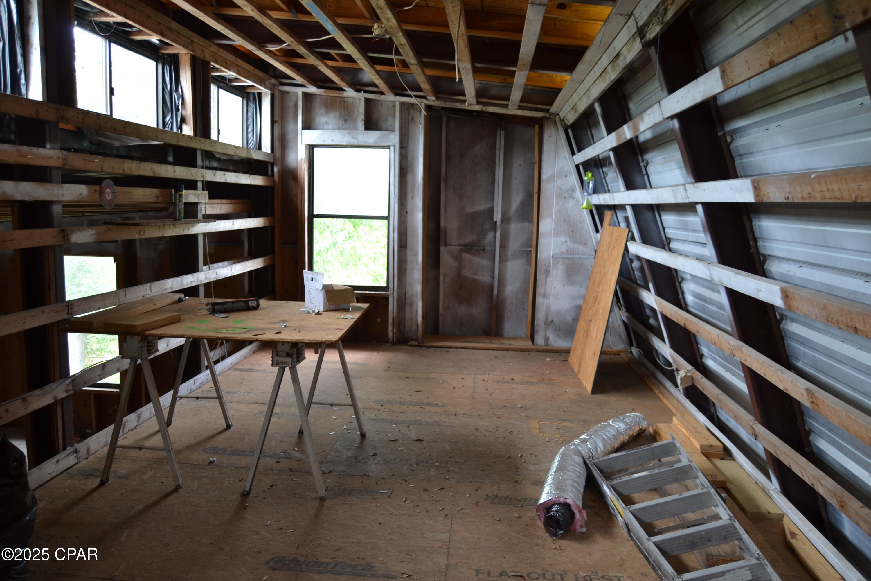 Image 3 For 6836 Davis Road