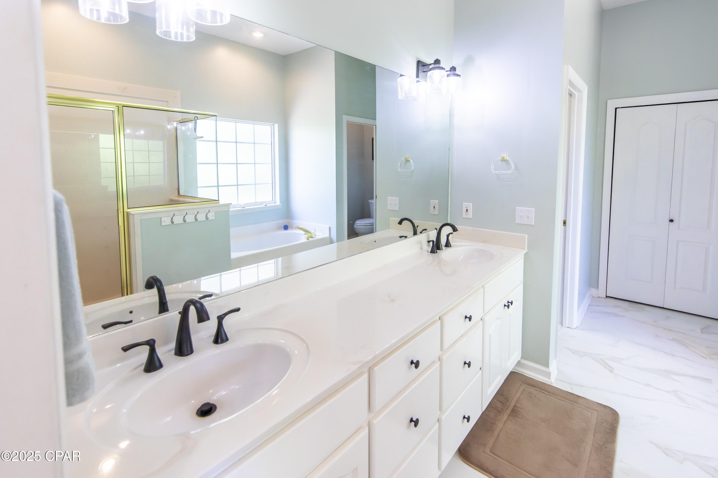 Image 22 For 3537 Fox Run Boulevard