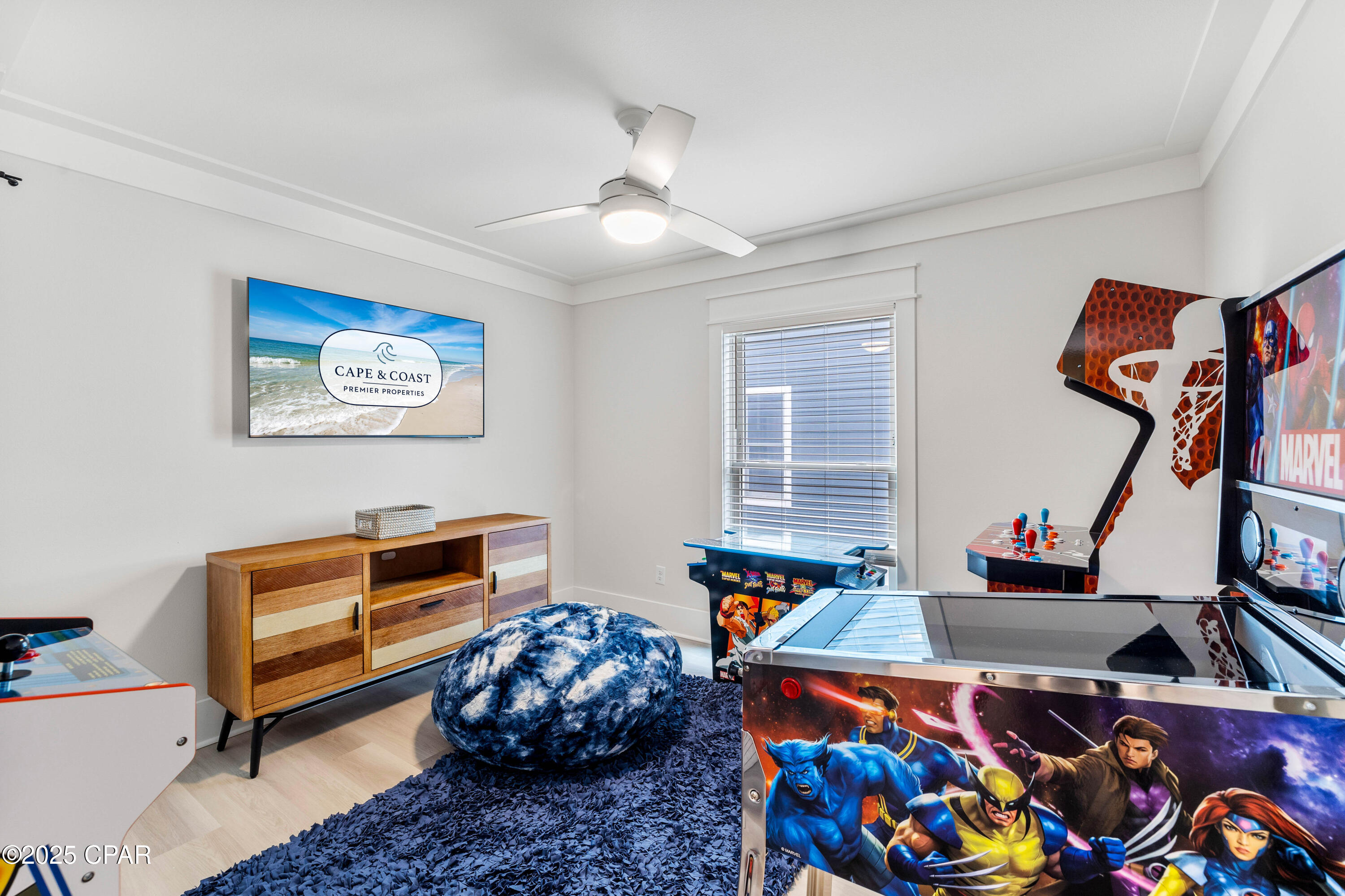 Listing photo id 11 for 2270 Sailfish Drive