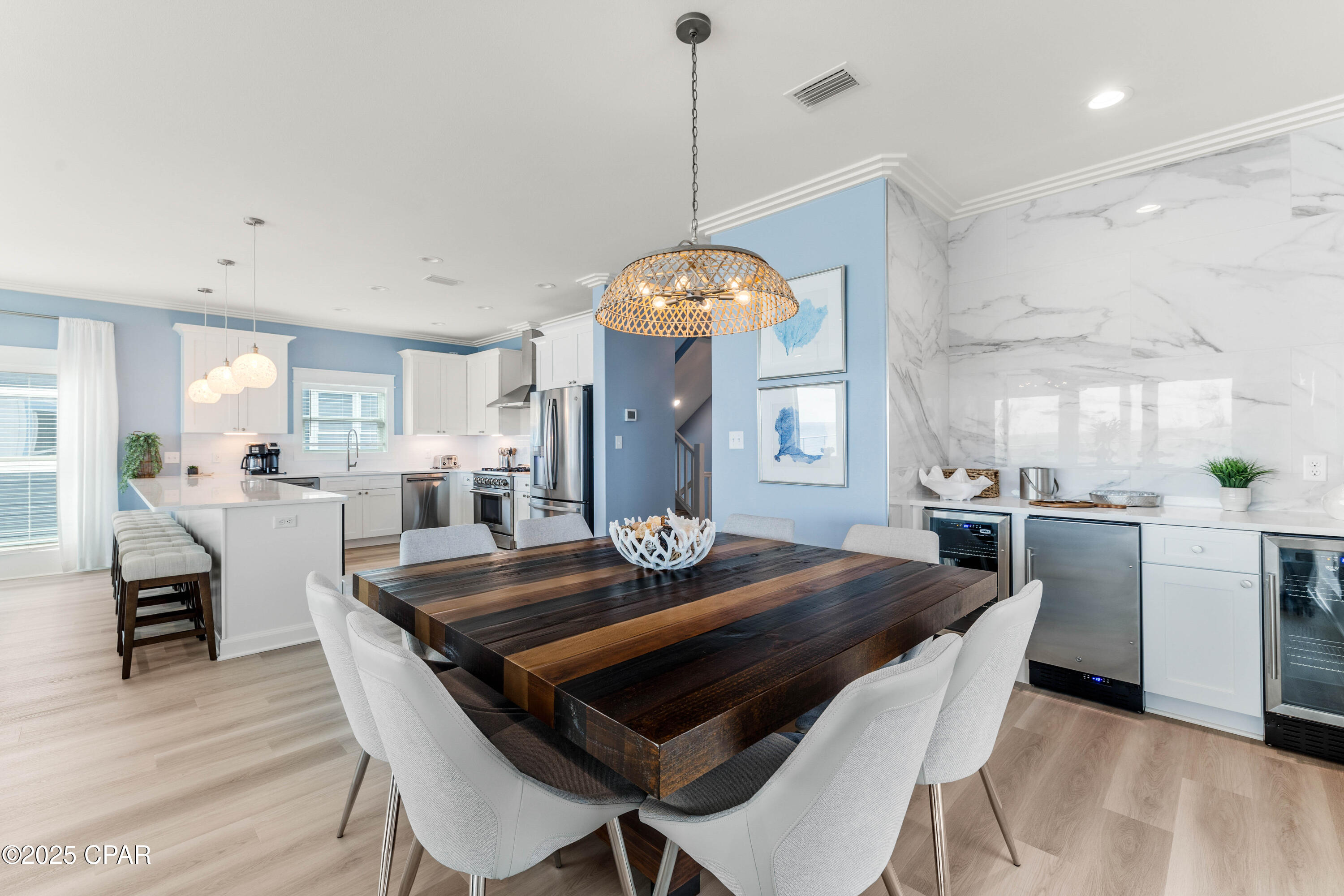 Listing photo id 22 for 2270 Sailfish Drive