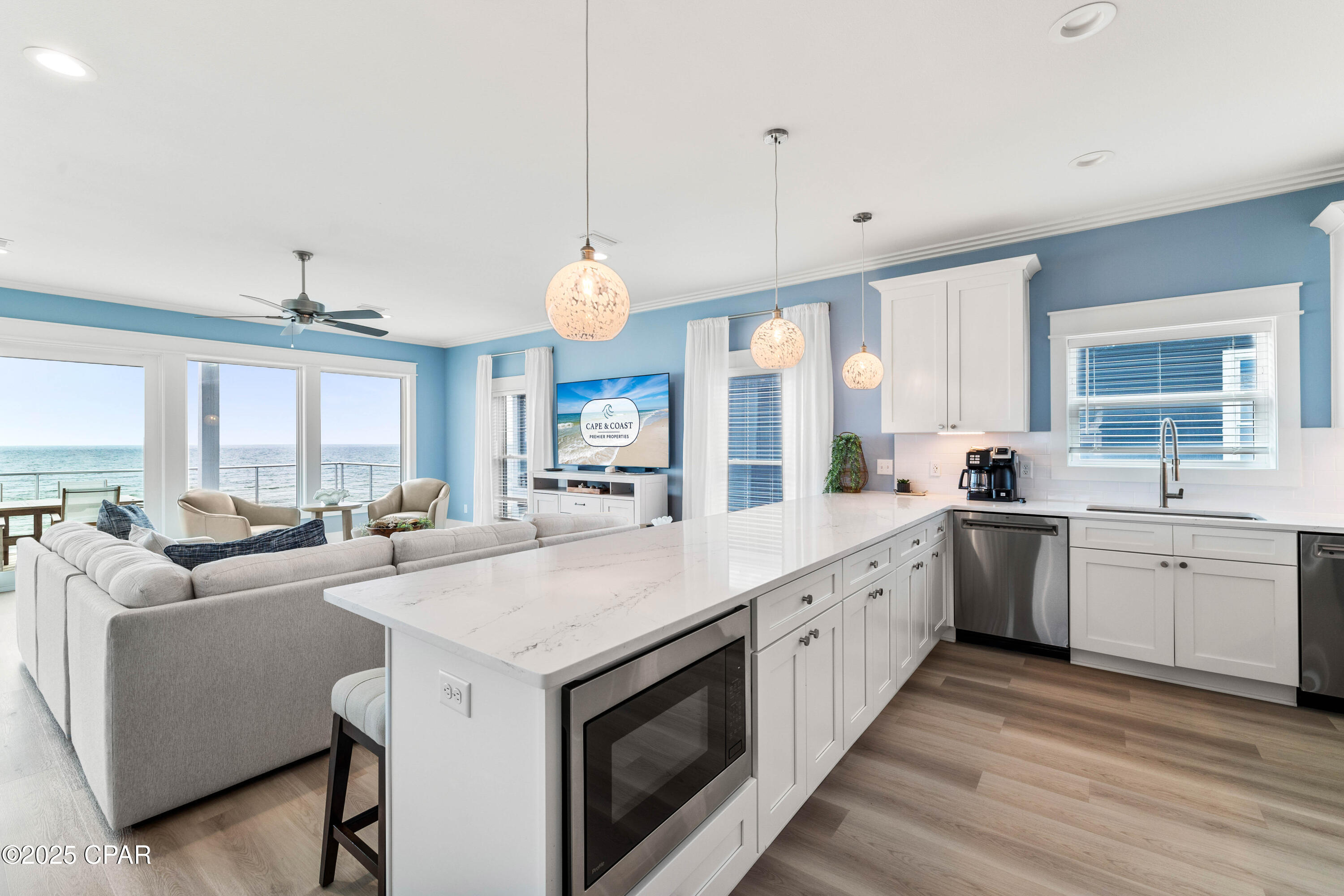 Listing photo id 23 for 2270 Sailfish Drive