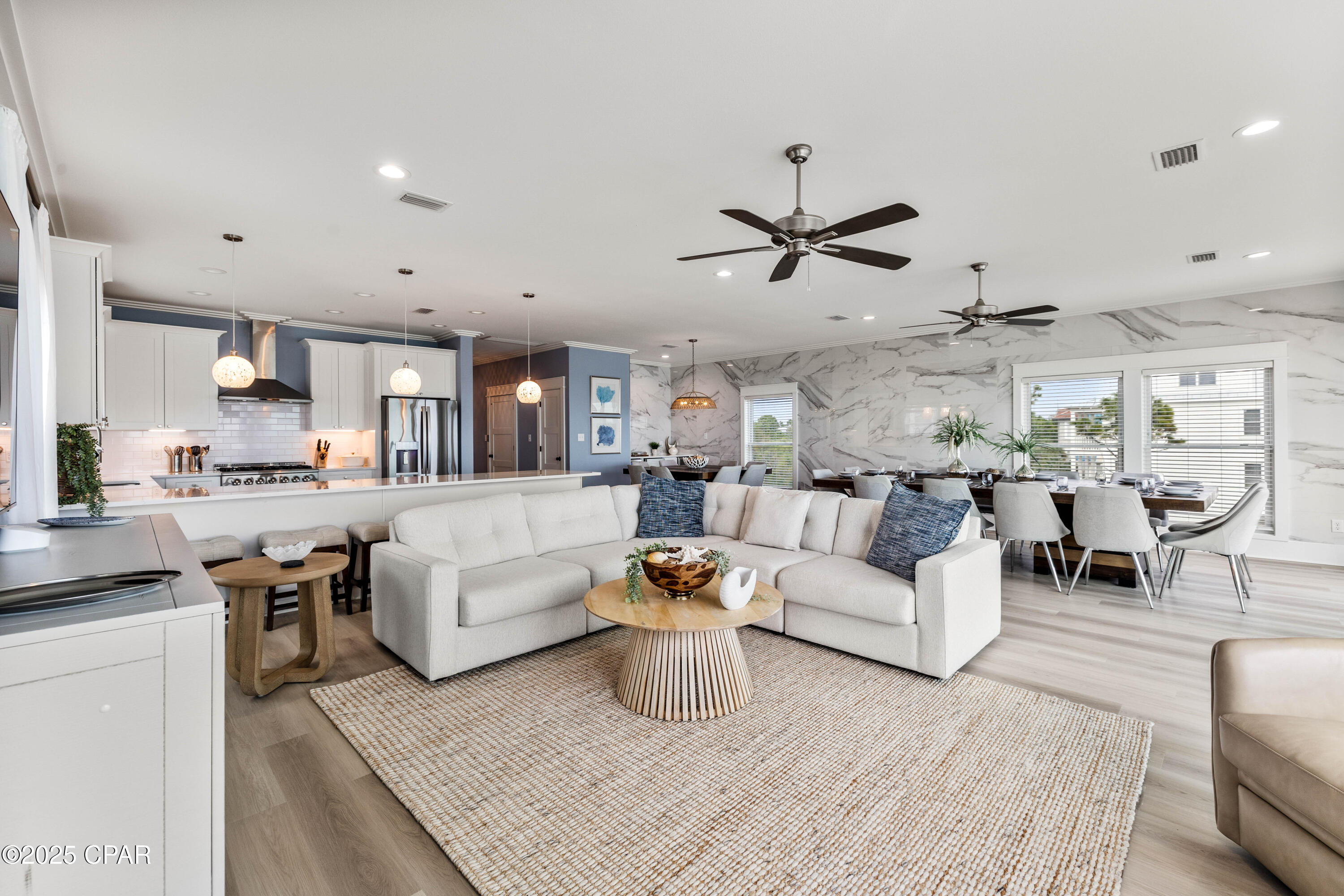 Listing photo id 27 for 2270 Sailfish Drive