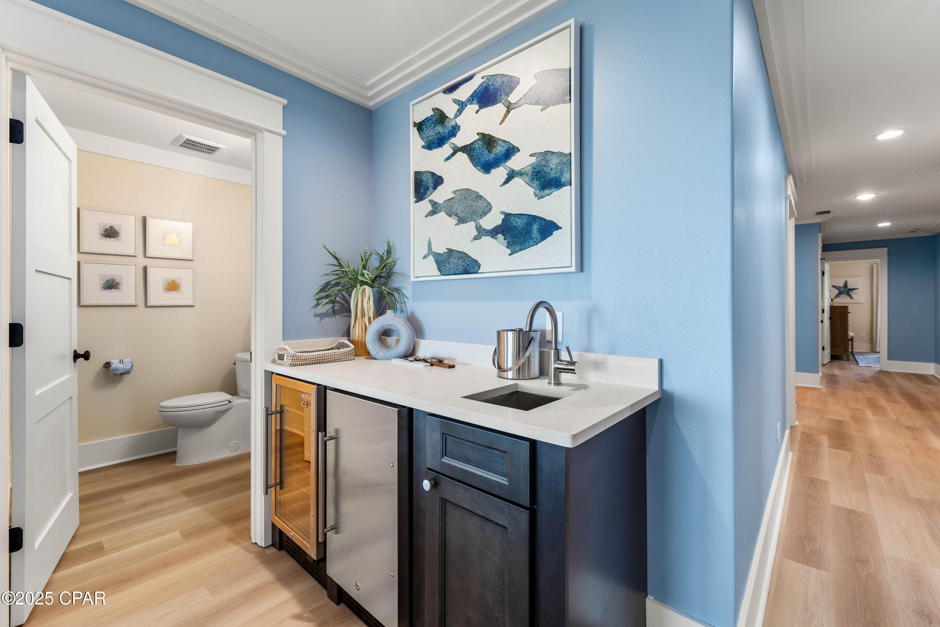 Listing photo id 5 for 2270 Sailfish Drive