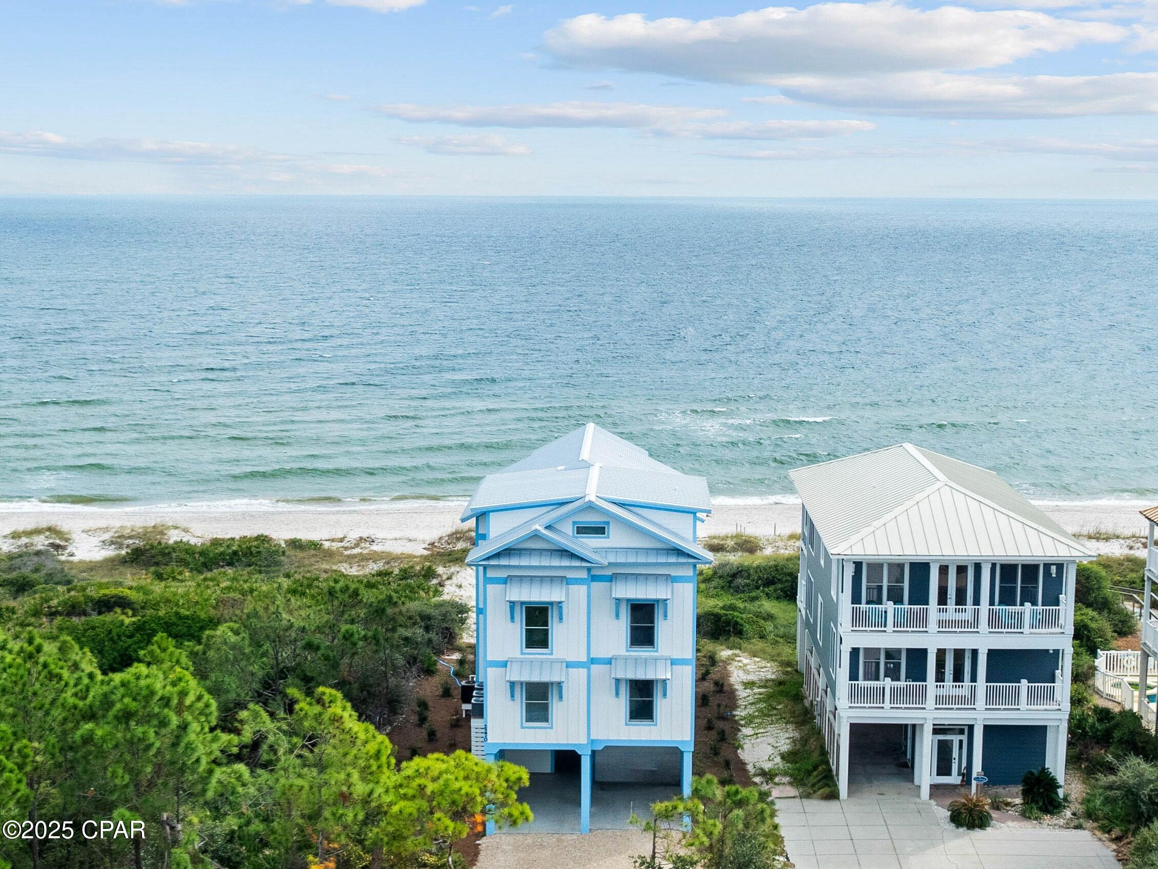 Listing photo id 50 for 2270 Sailfish Drive