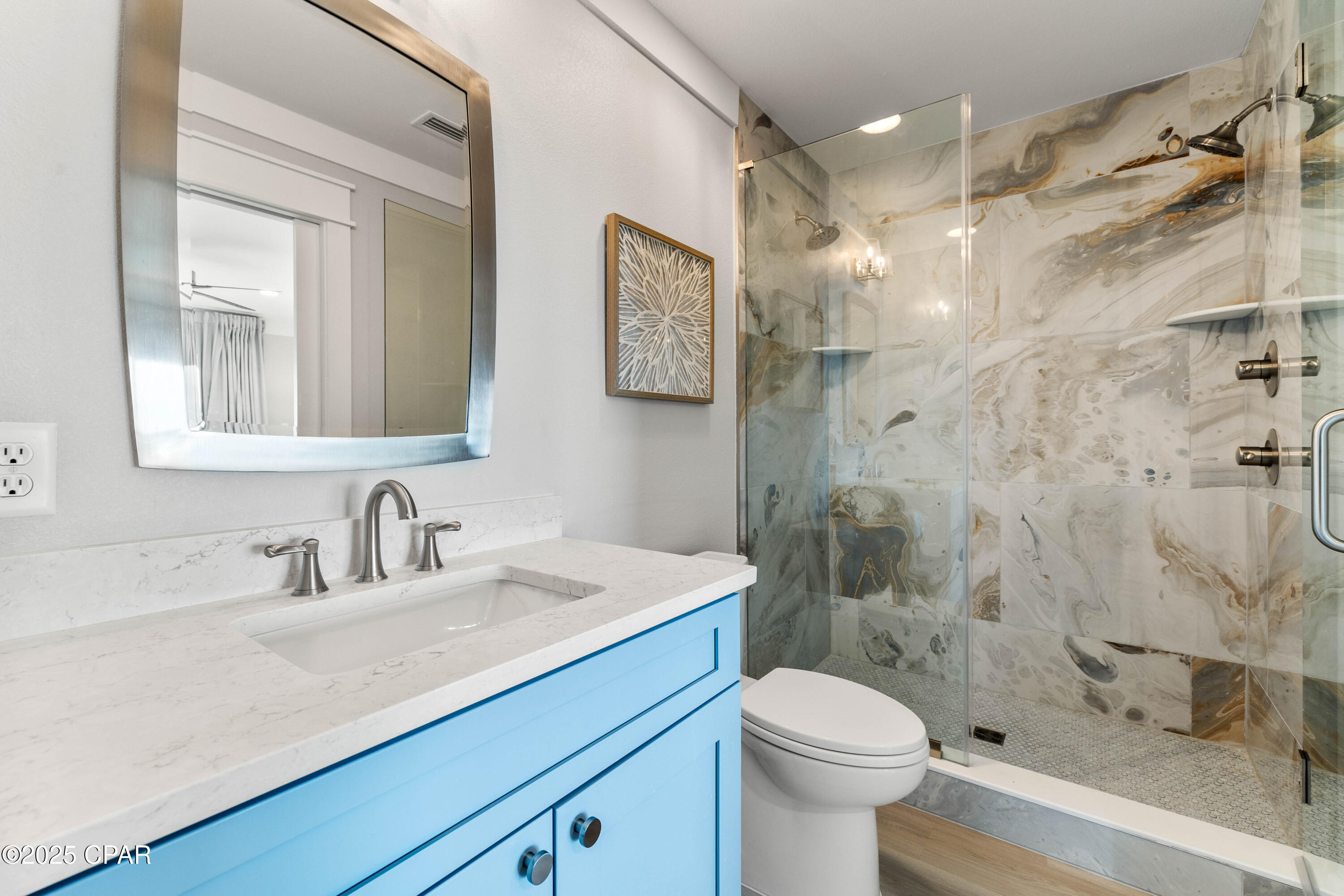 Listing photo id 8 for 2270 Sailfish Drive