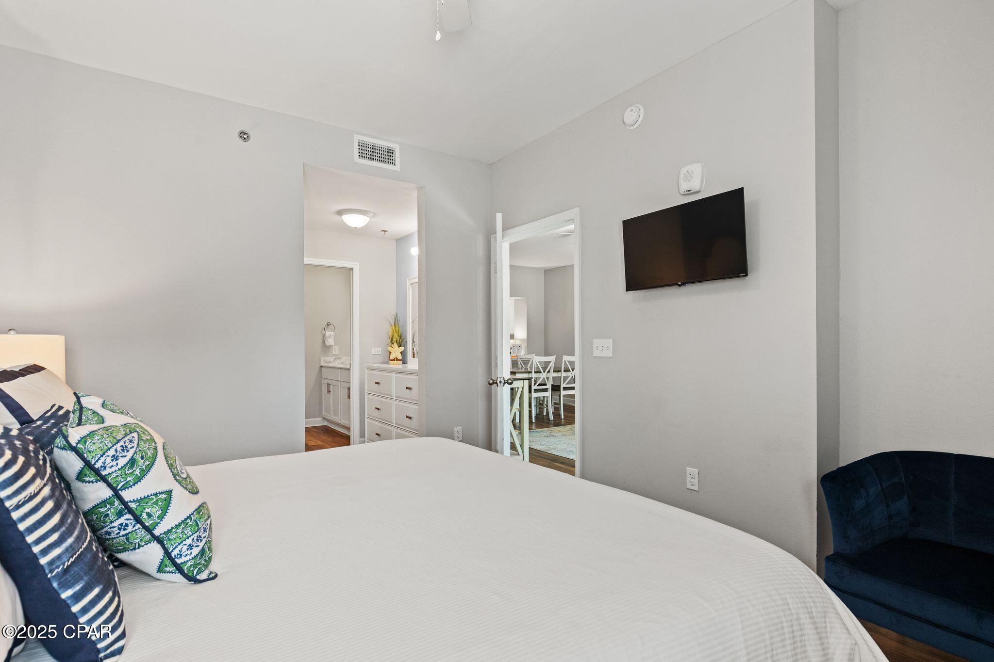 Image 19 For 3300 Highway 98  110