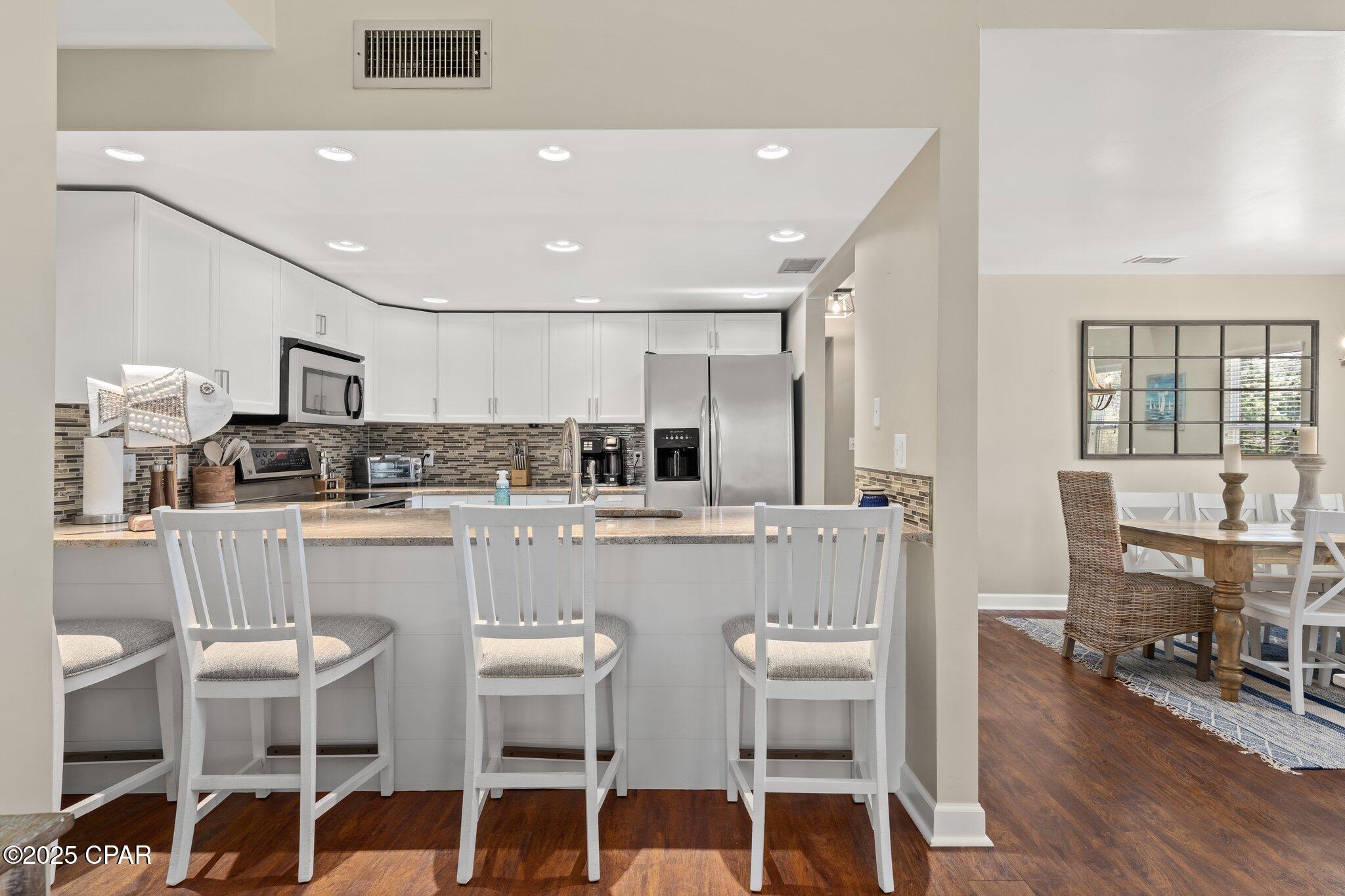 Image 11 For 120 Aruba Drive