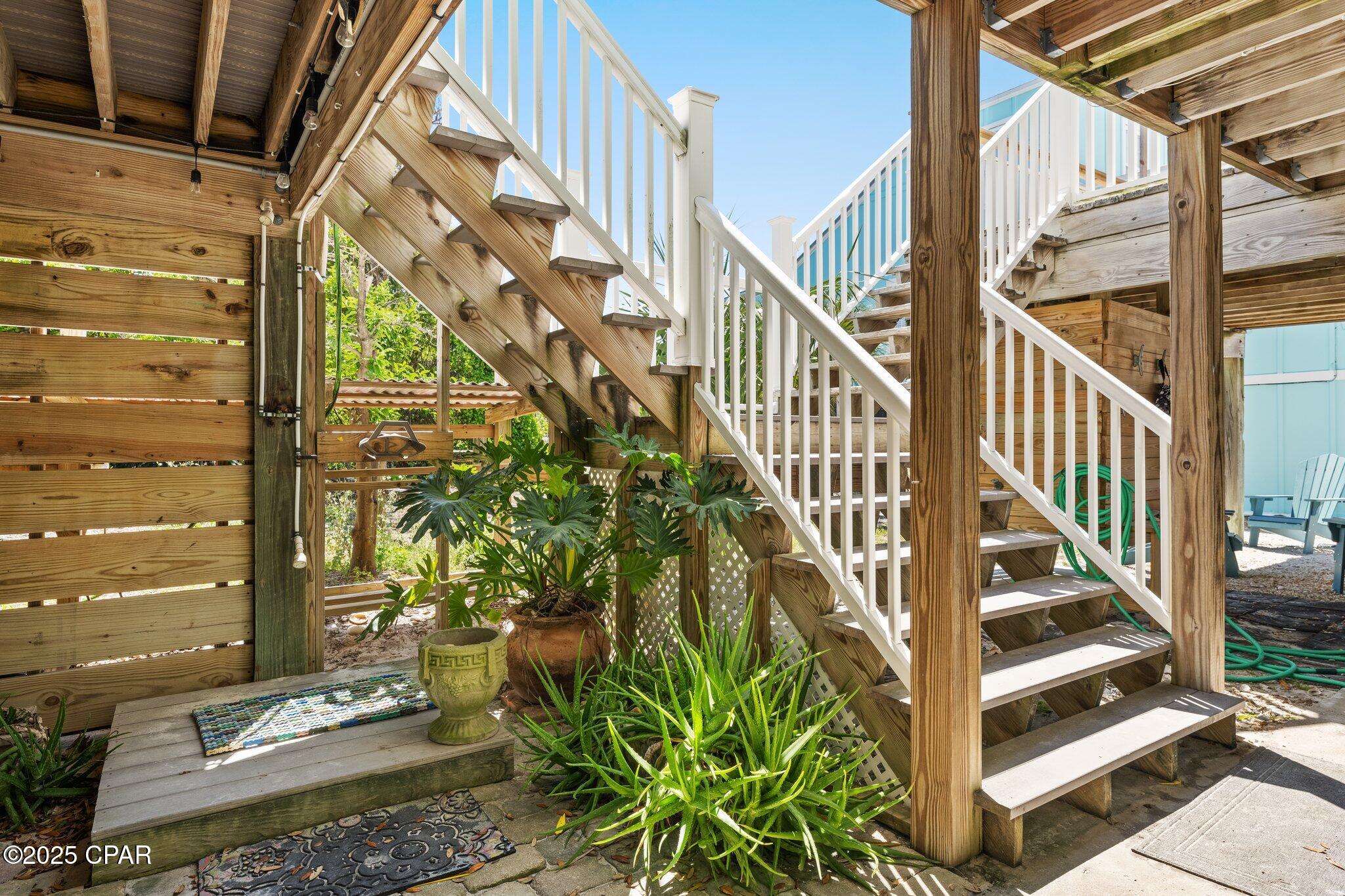 Image 32 For 120 Aruba Drive