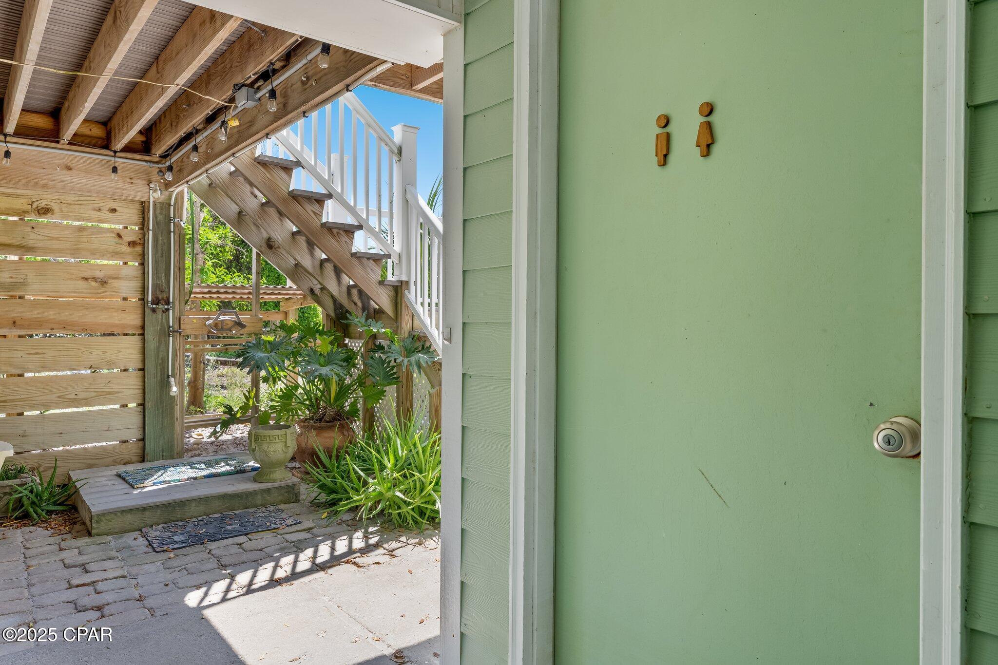 Image 35 For 120 Aruba Drive