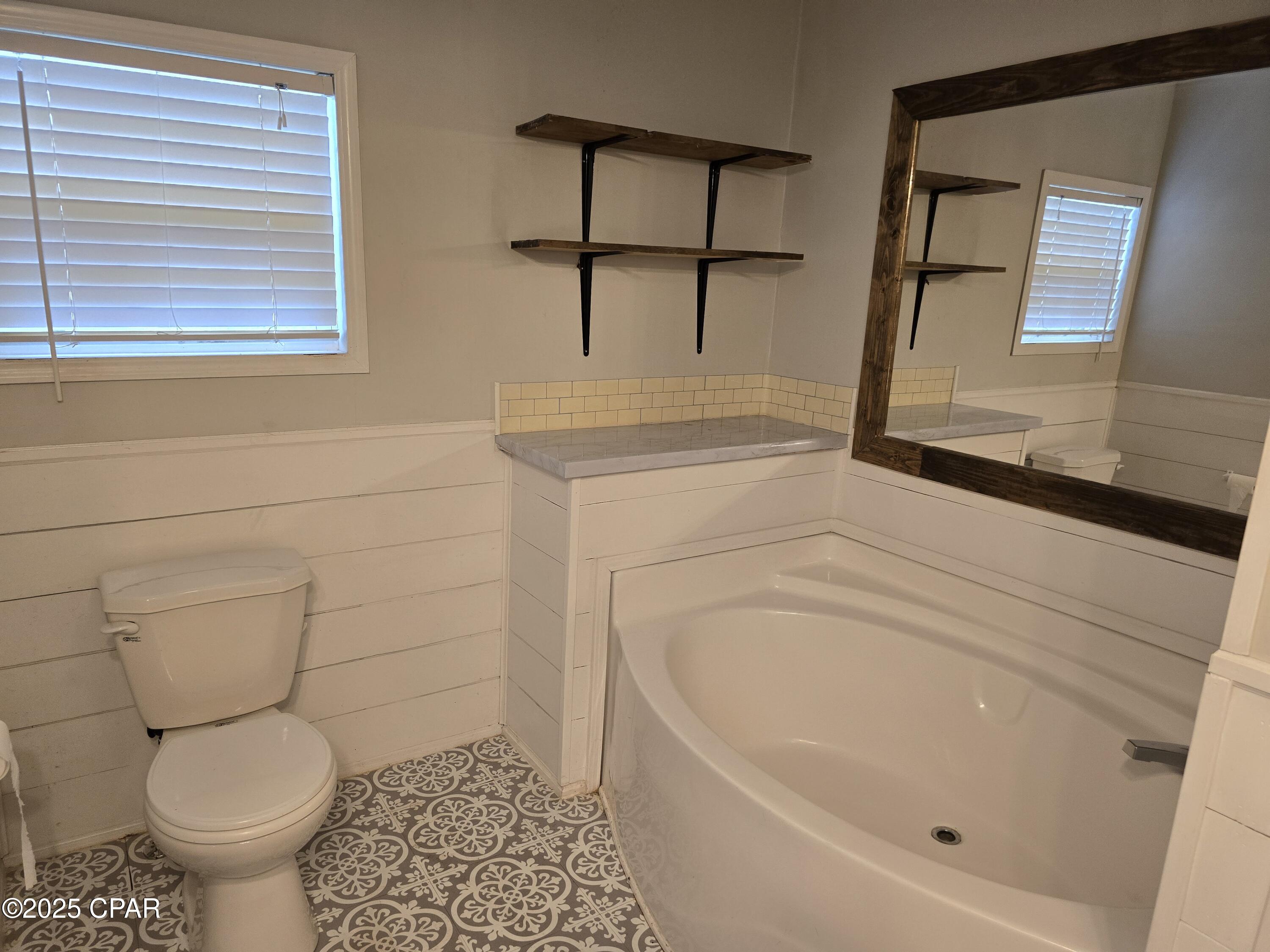 Image 14 For 21102 Lakeview Drive