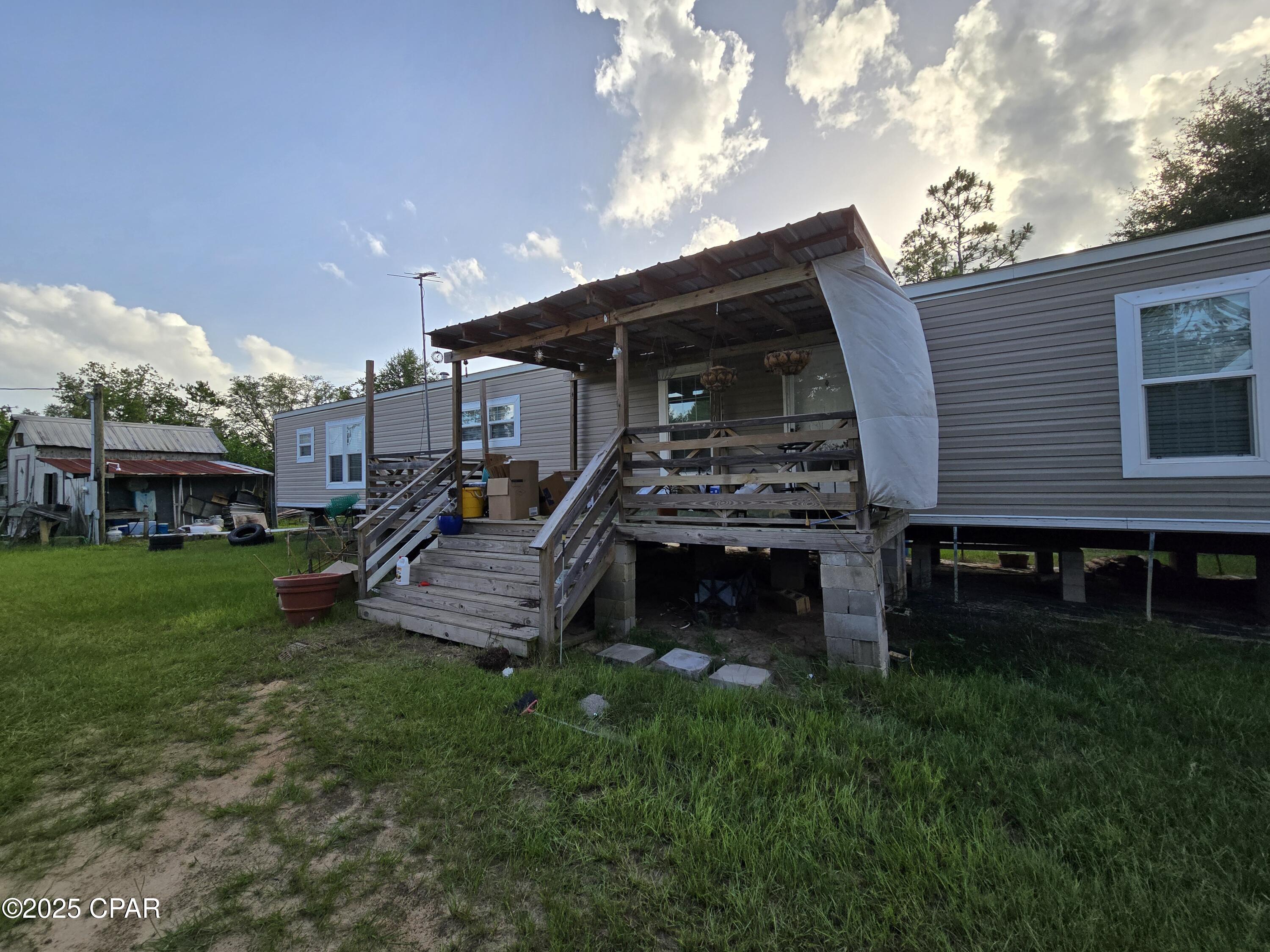 Image 2 For 21102 Lakeview Drive