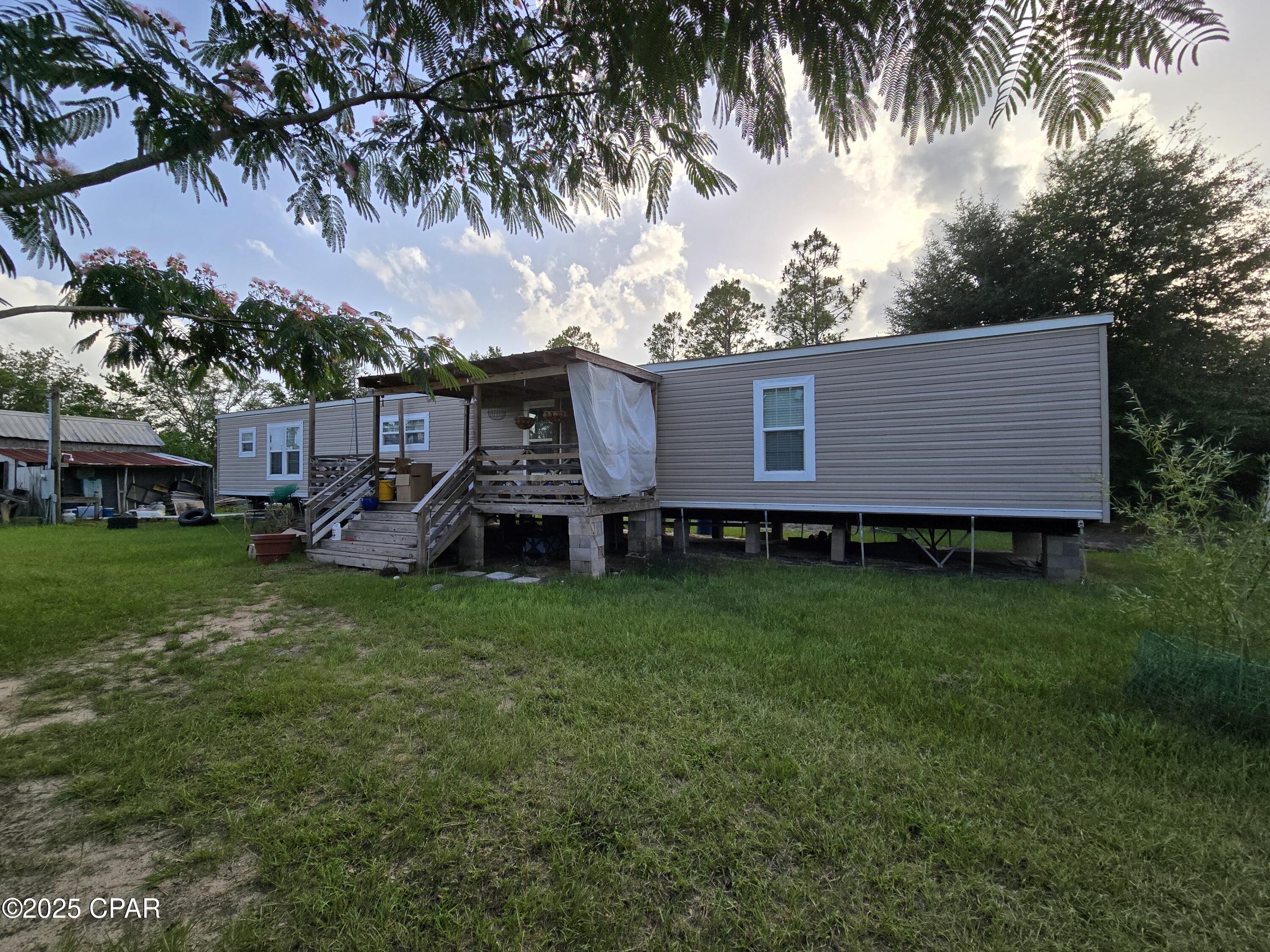 Image 3 For 21102 Lakeview Drive