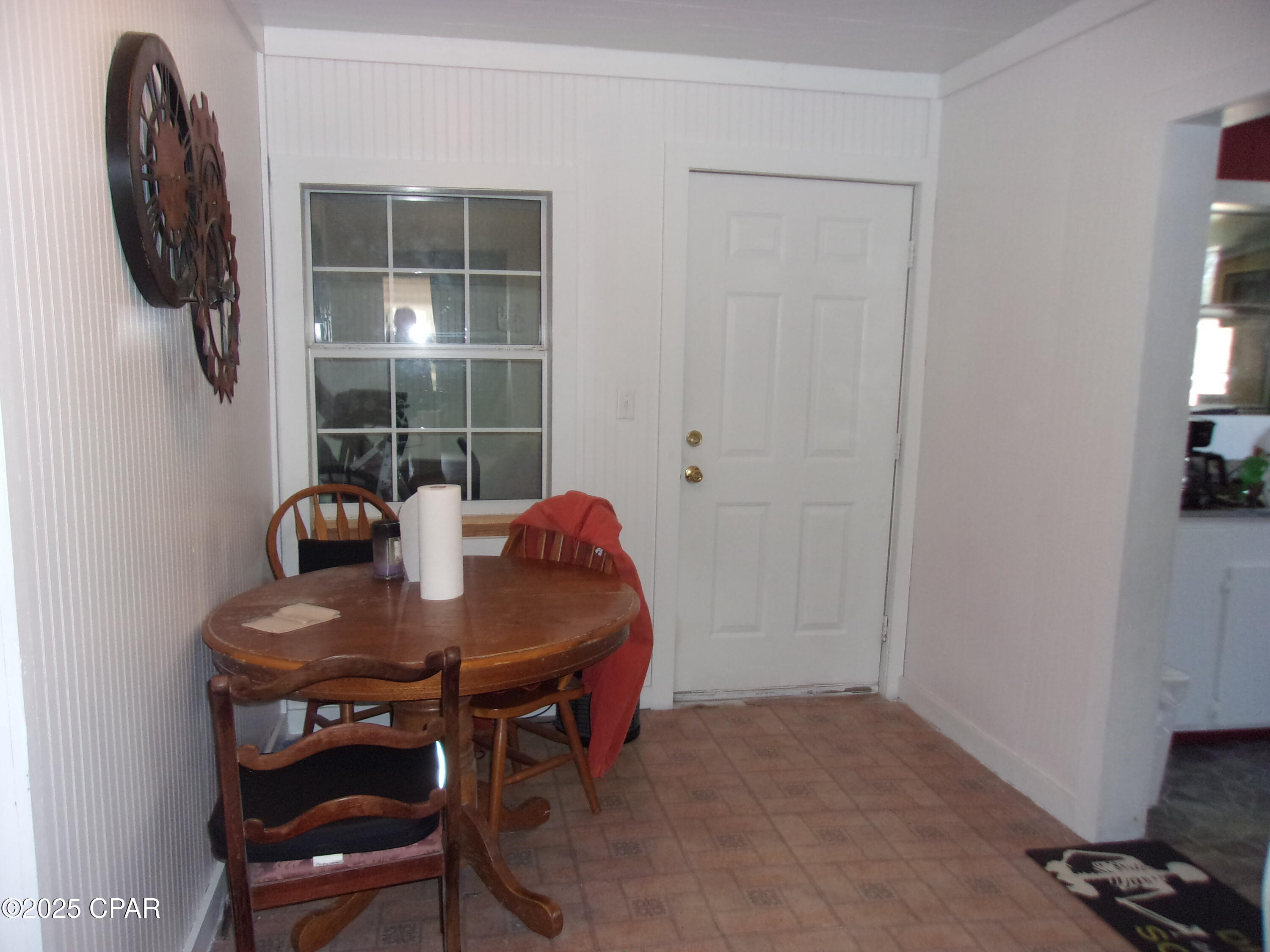 Image 5 For 402 Hatcher Drive