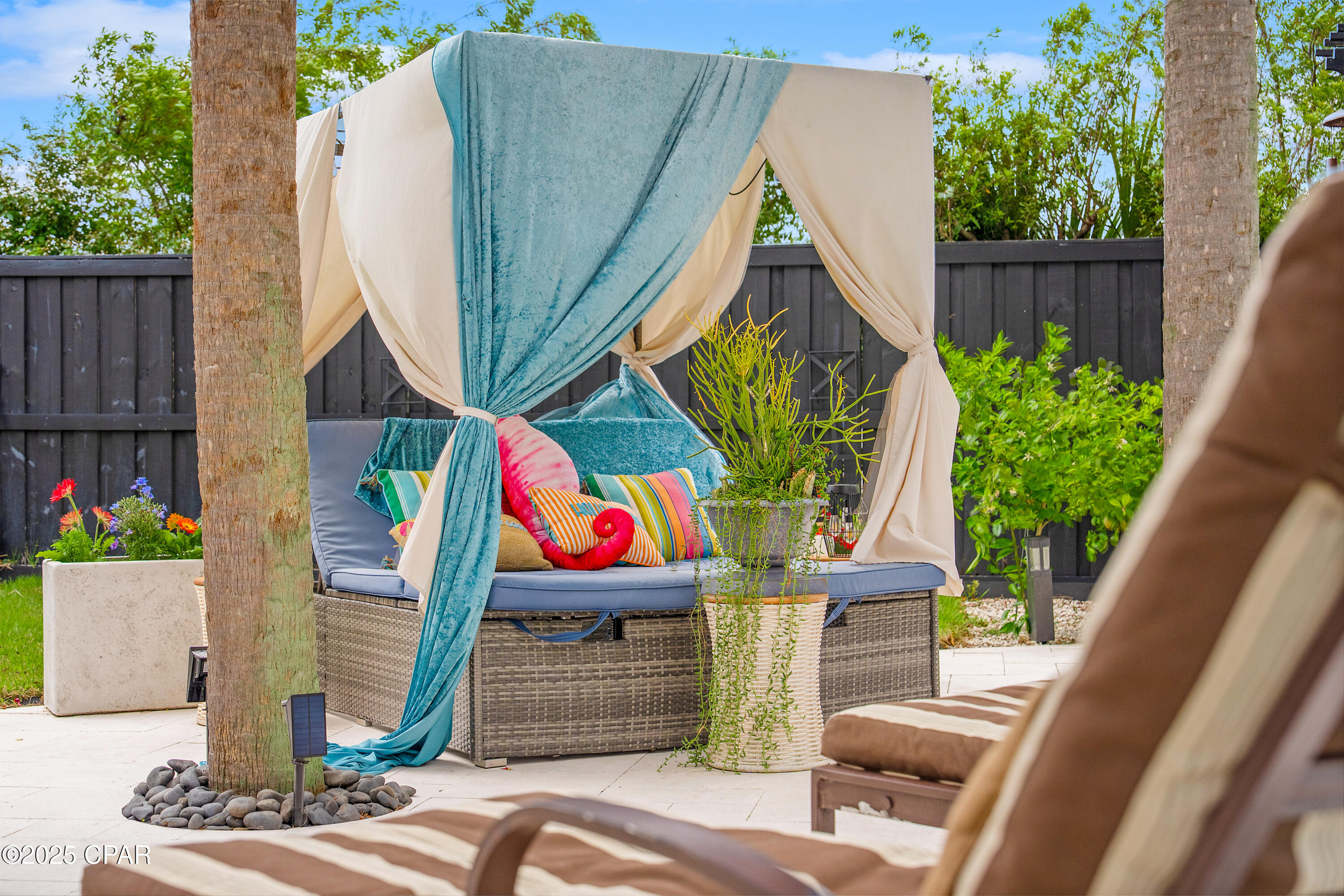 Image 12 For 306 Coconut Grove Court