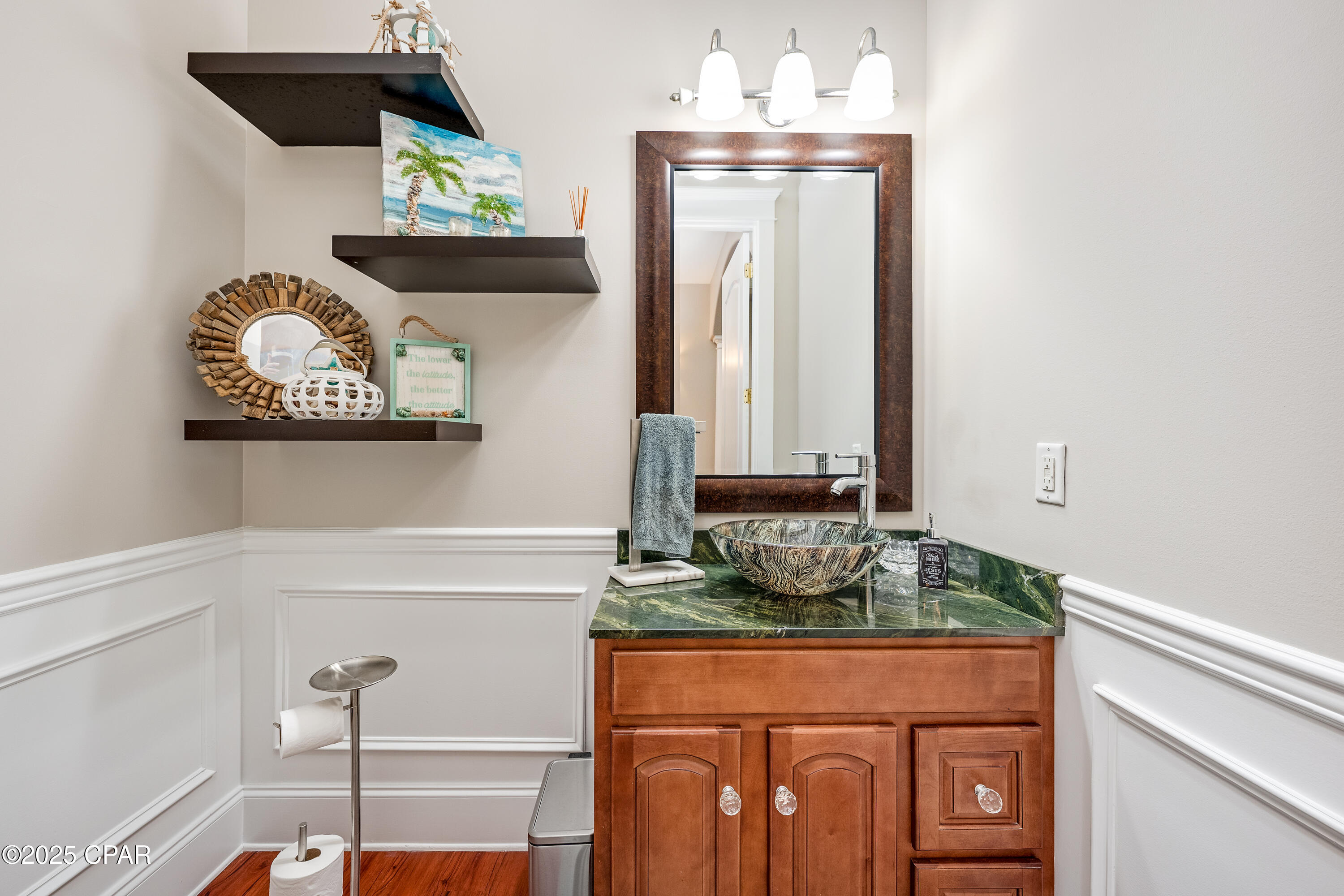 Image 35 For 306 Coconut Grove Court