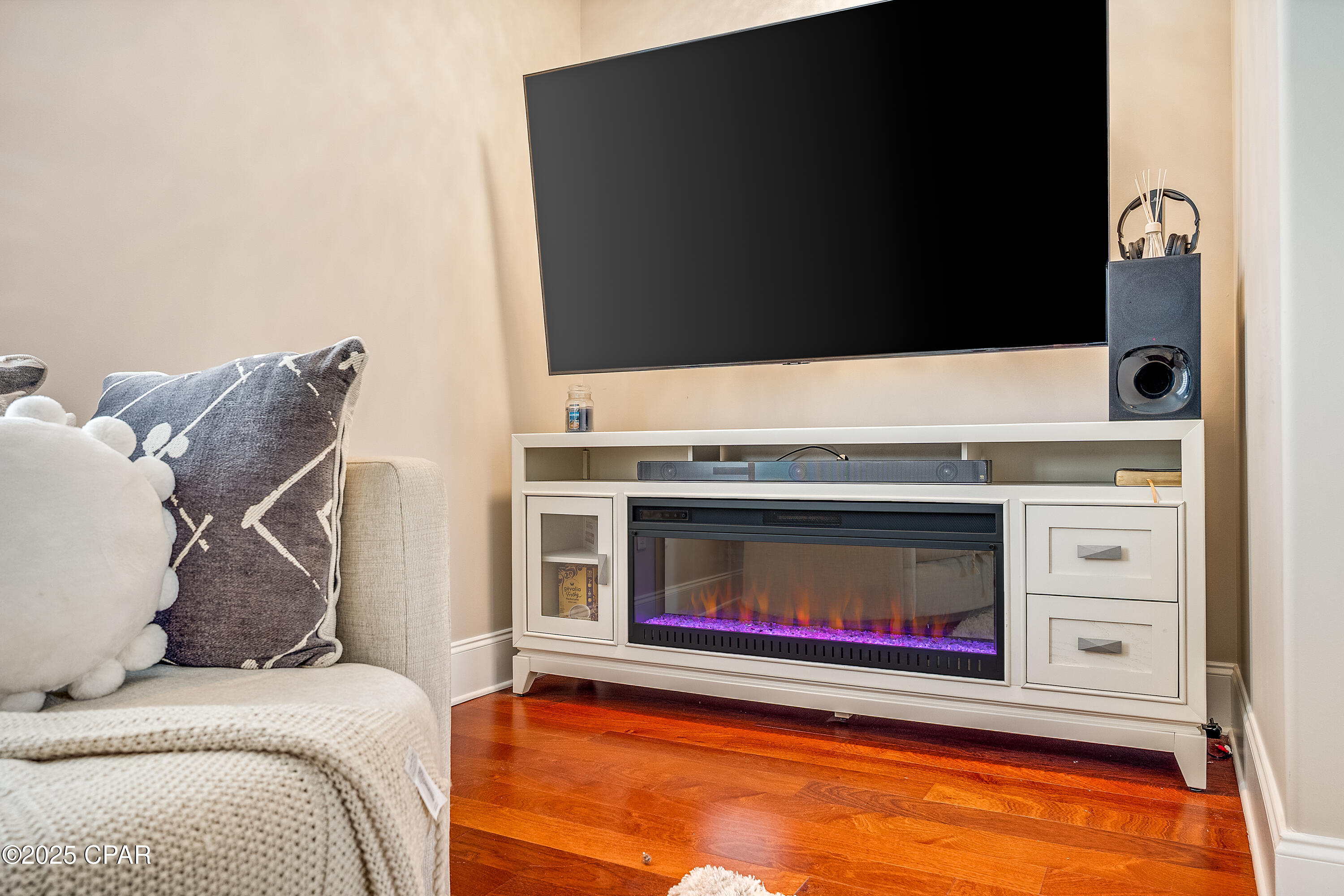 Image 41 For 306 Coconut Grove Court