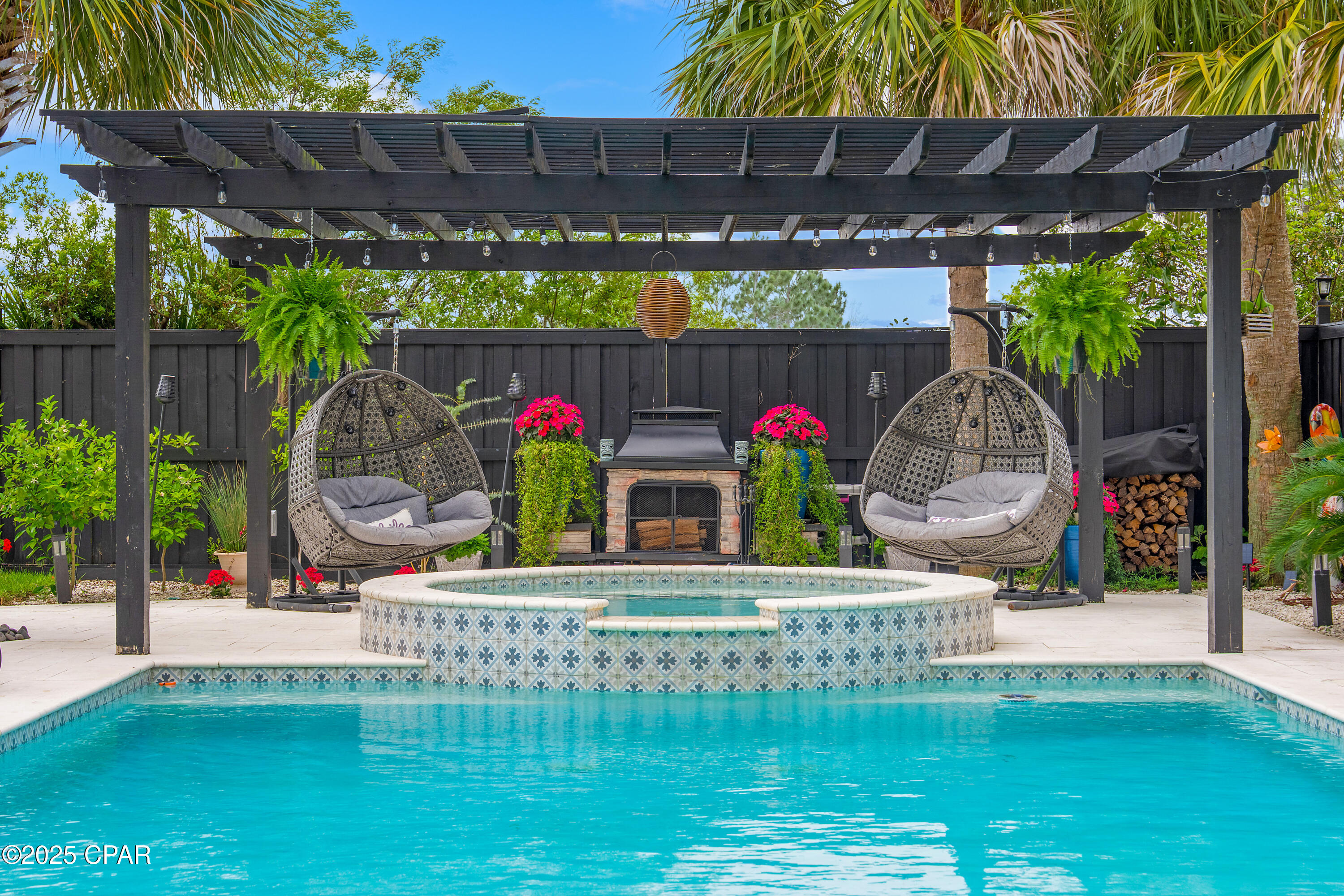 Image 6 For 306 Coconut Grove Court