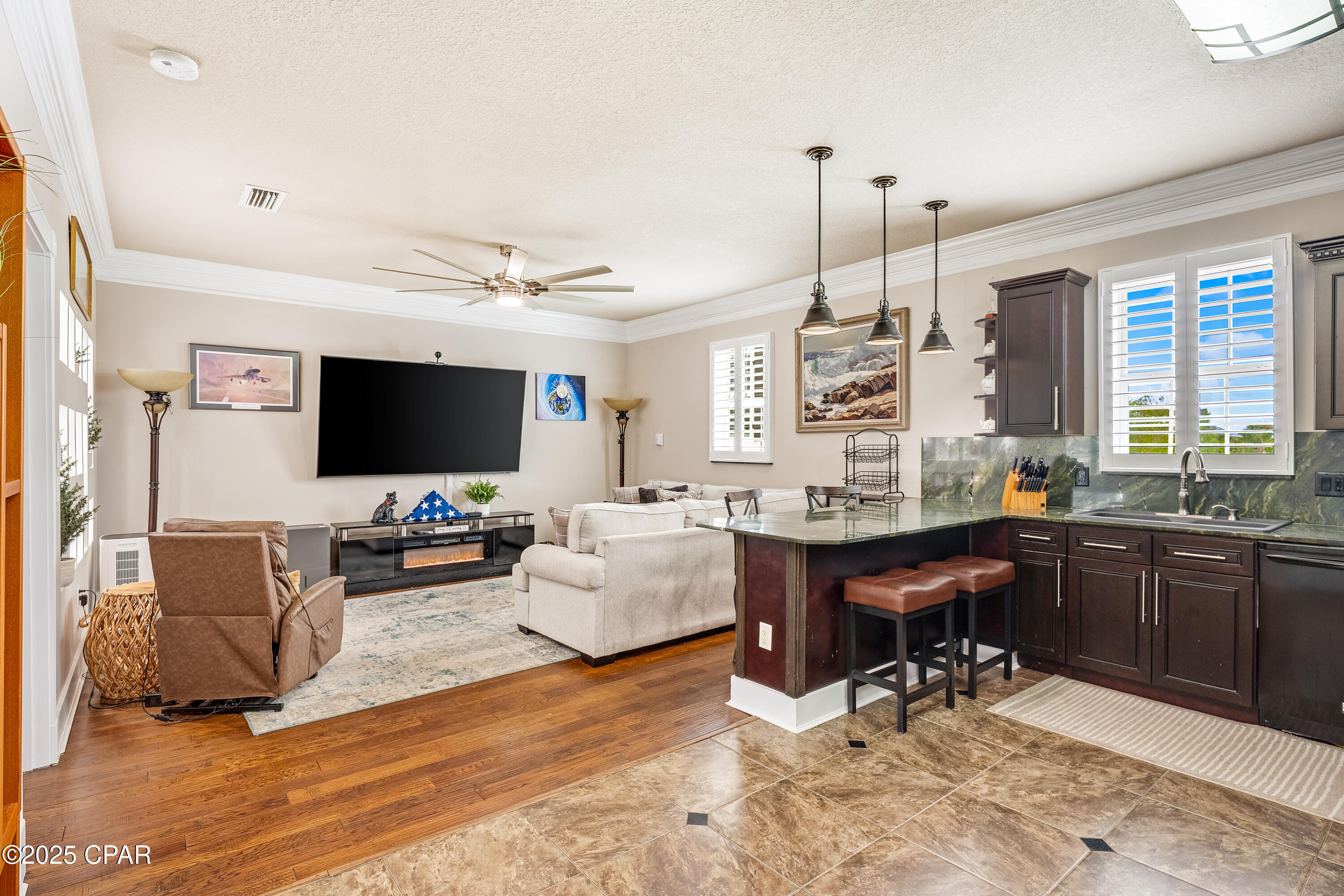 Image 94 For 306 Coconut Grove Court