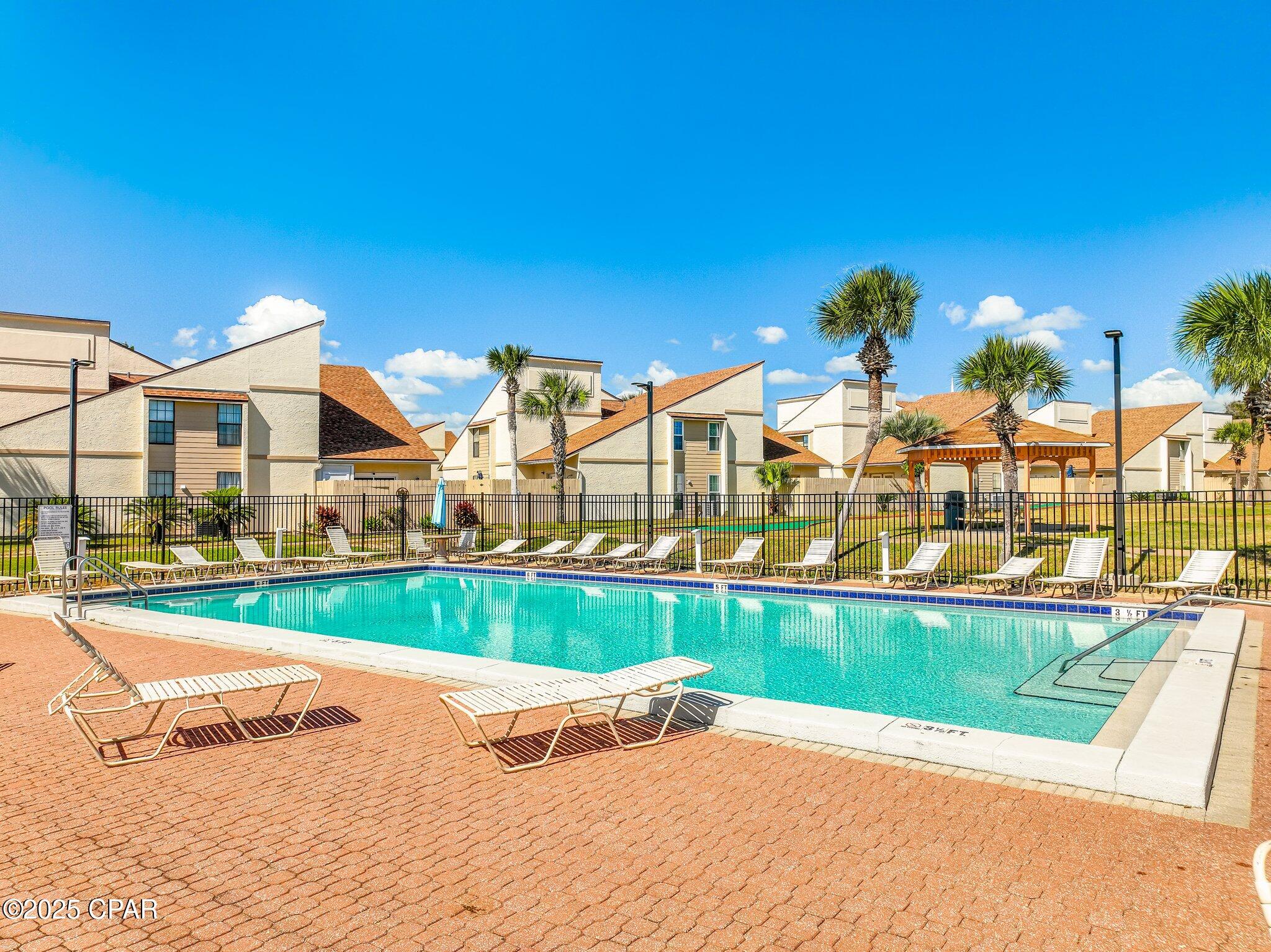 Image 32 For 17462 Front Beach Road 44c