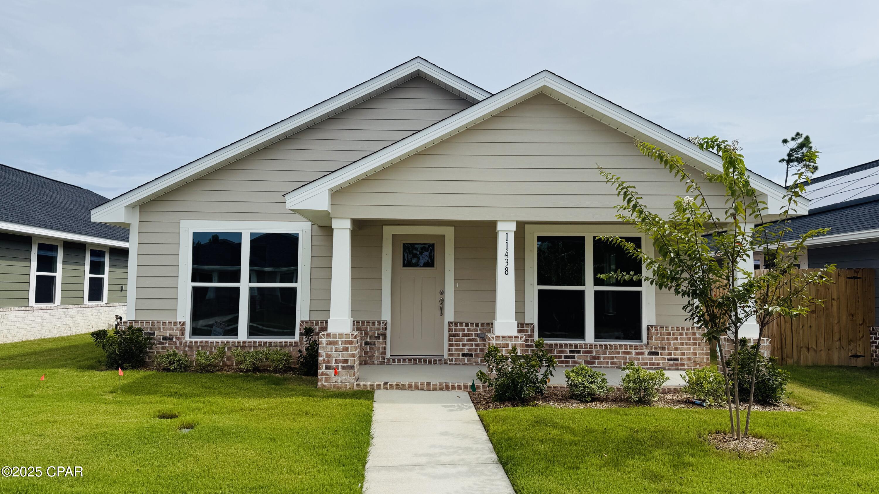 Image 1 For 11438 Palm Breeze Street