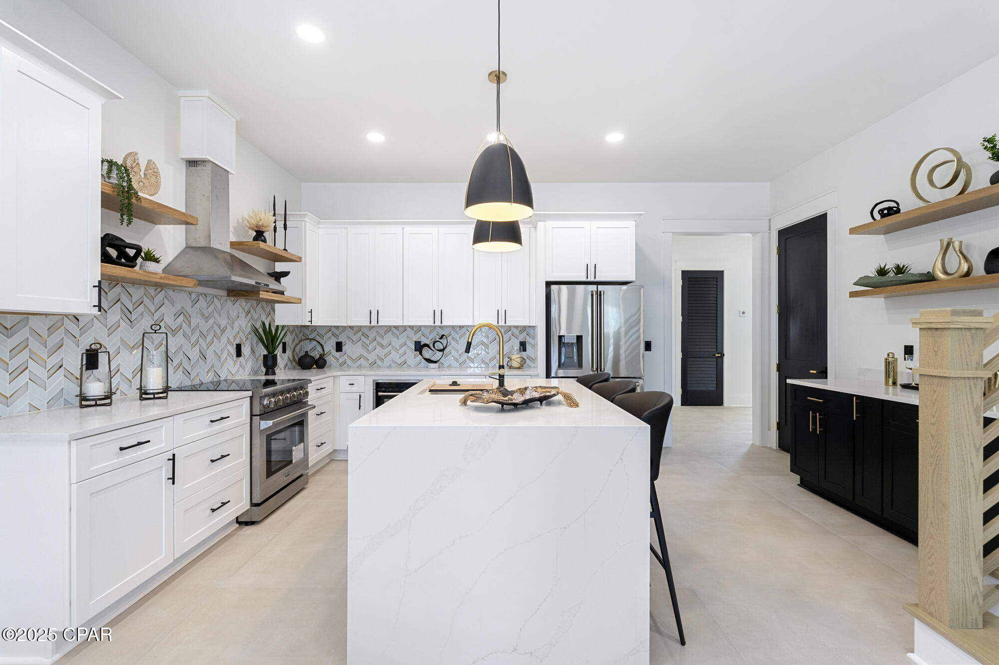 Image 18 For 21403 Sunset Avenue