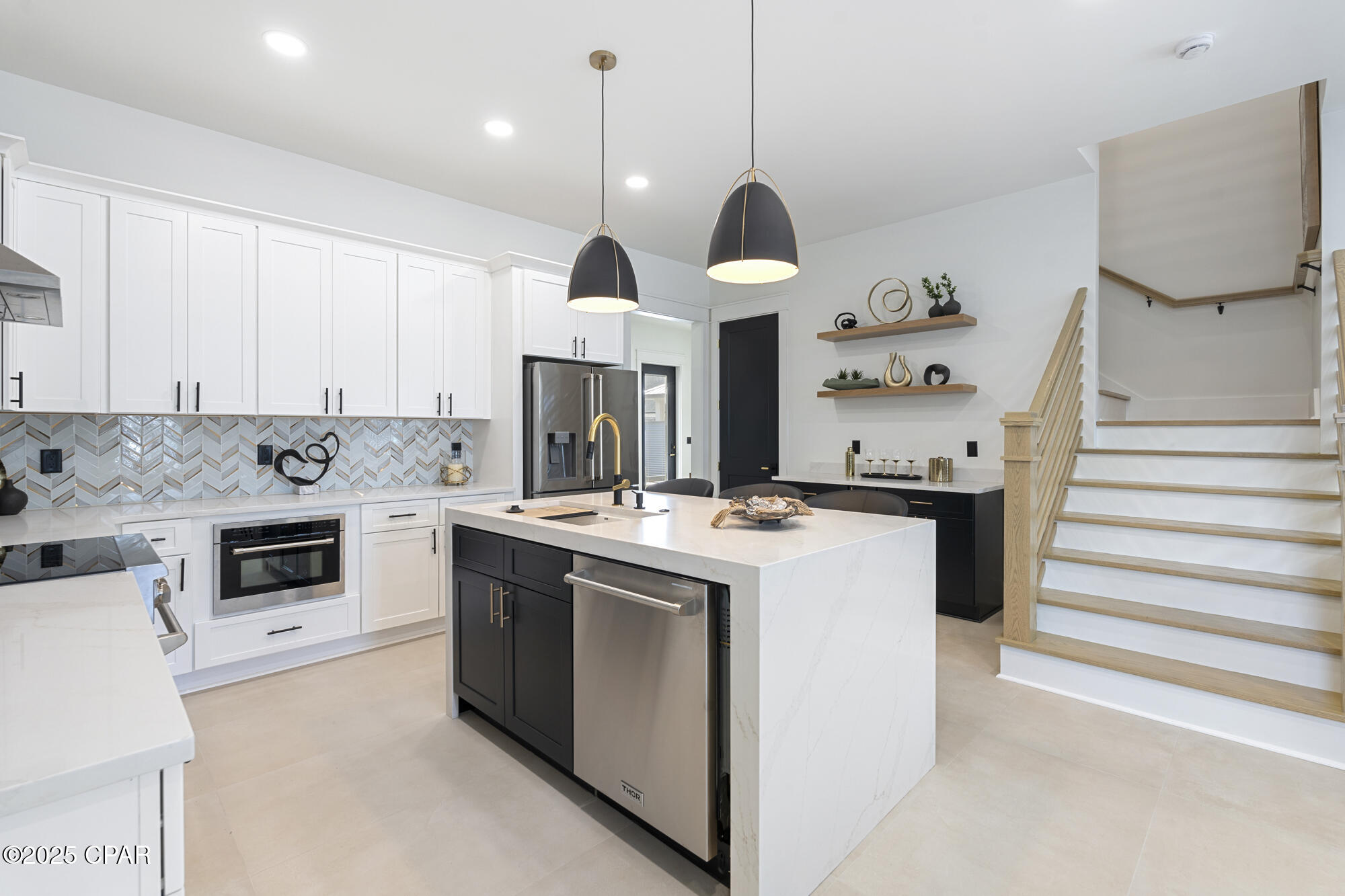 Image 19 For 21403 Sunset Avenue