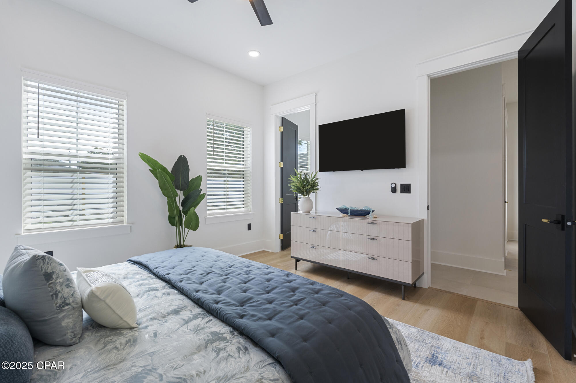 Image 26 For 21403 Sunset Avenue