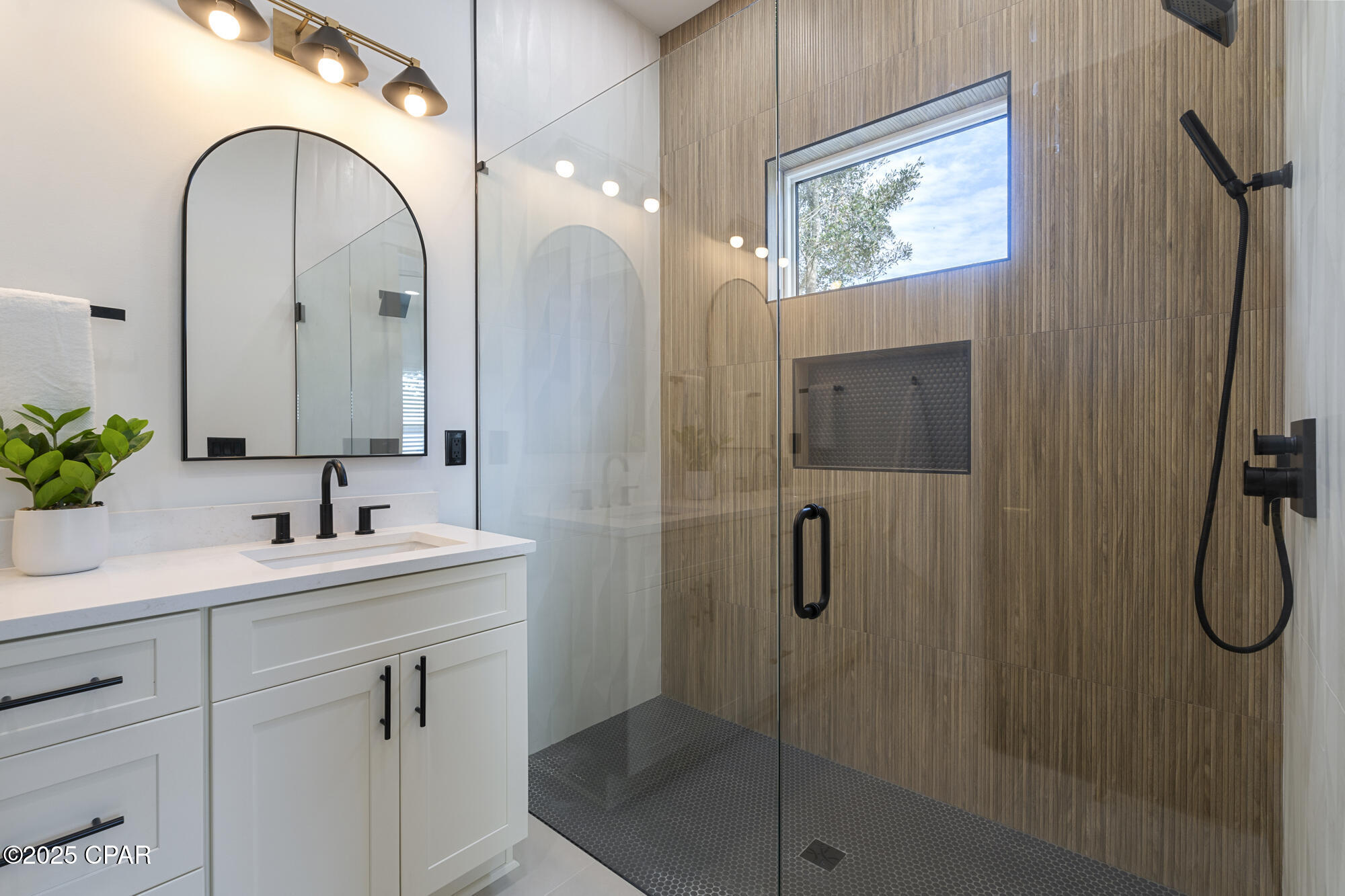 Image 27 For 21403 Sunset Avenue