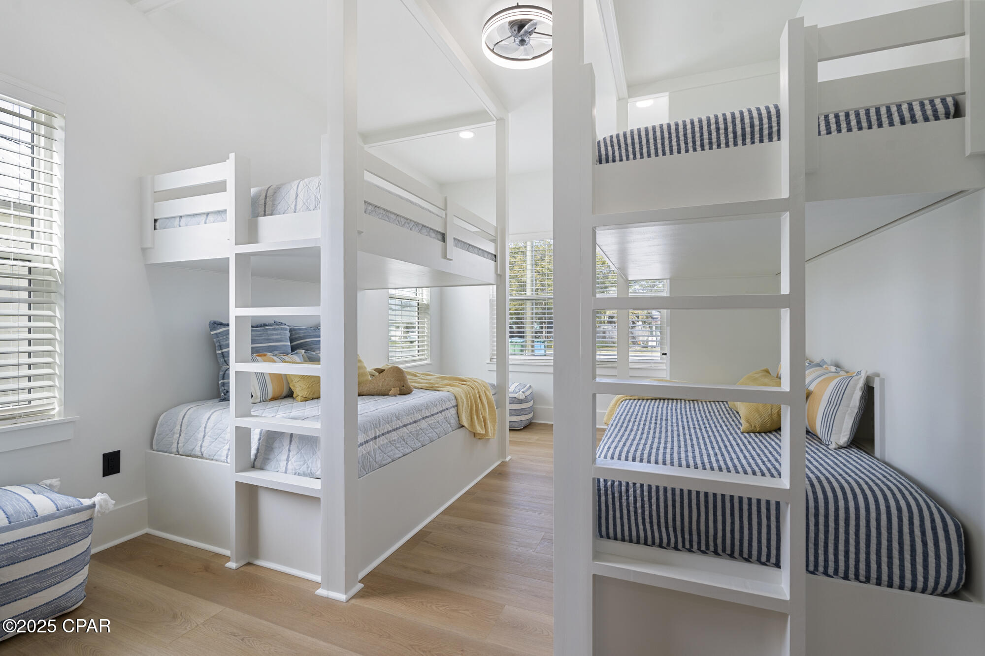 Image 30 For 21403 Sunset Avenue