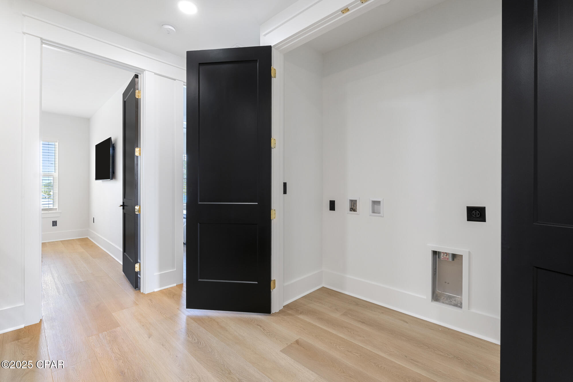 Image 37 For 21403 Sunset Avenue