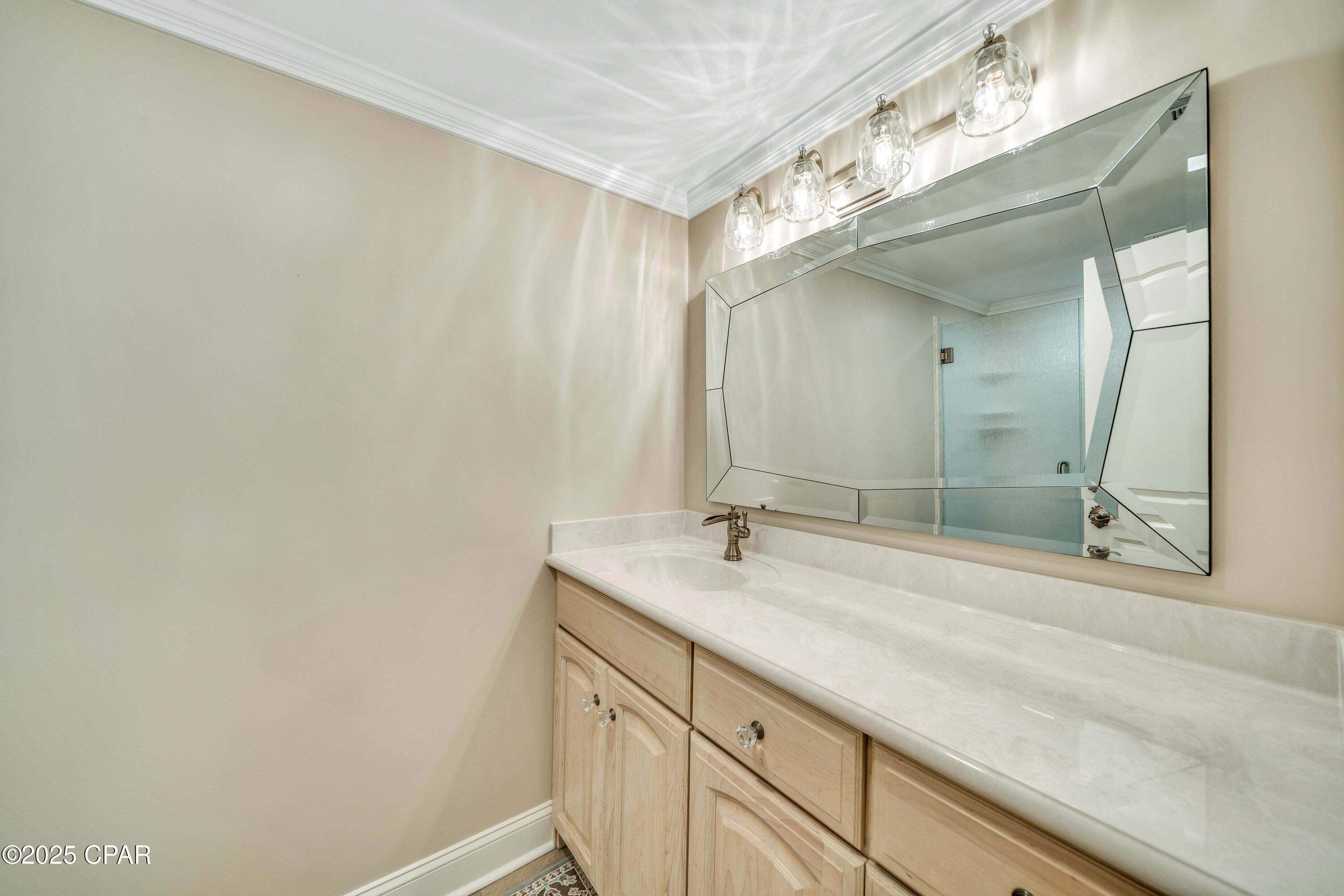 Image 13 For 11757 Front Beach Road L602